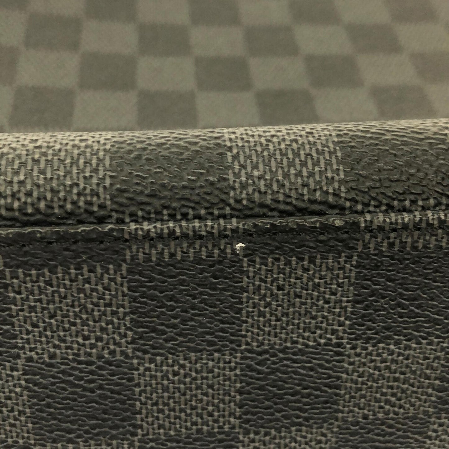 Louis Vuitton Damier Graphite Mick PM (SHG-35999)