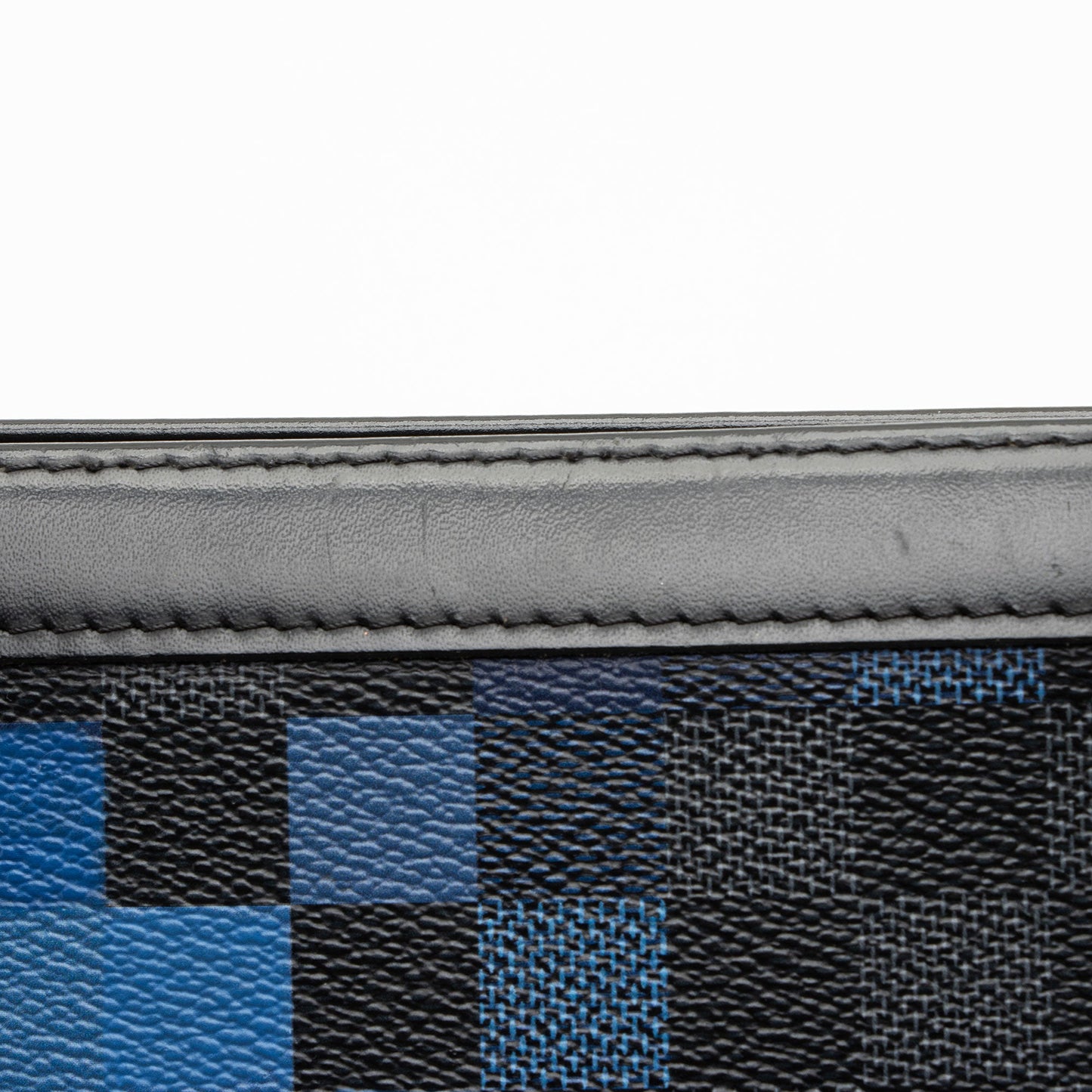 Louis Vuitton Damier Graphite Pixel Voyage MM Pochette