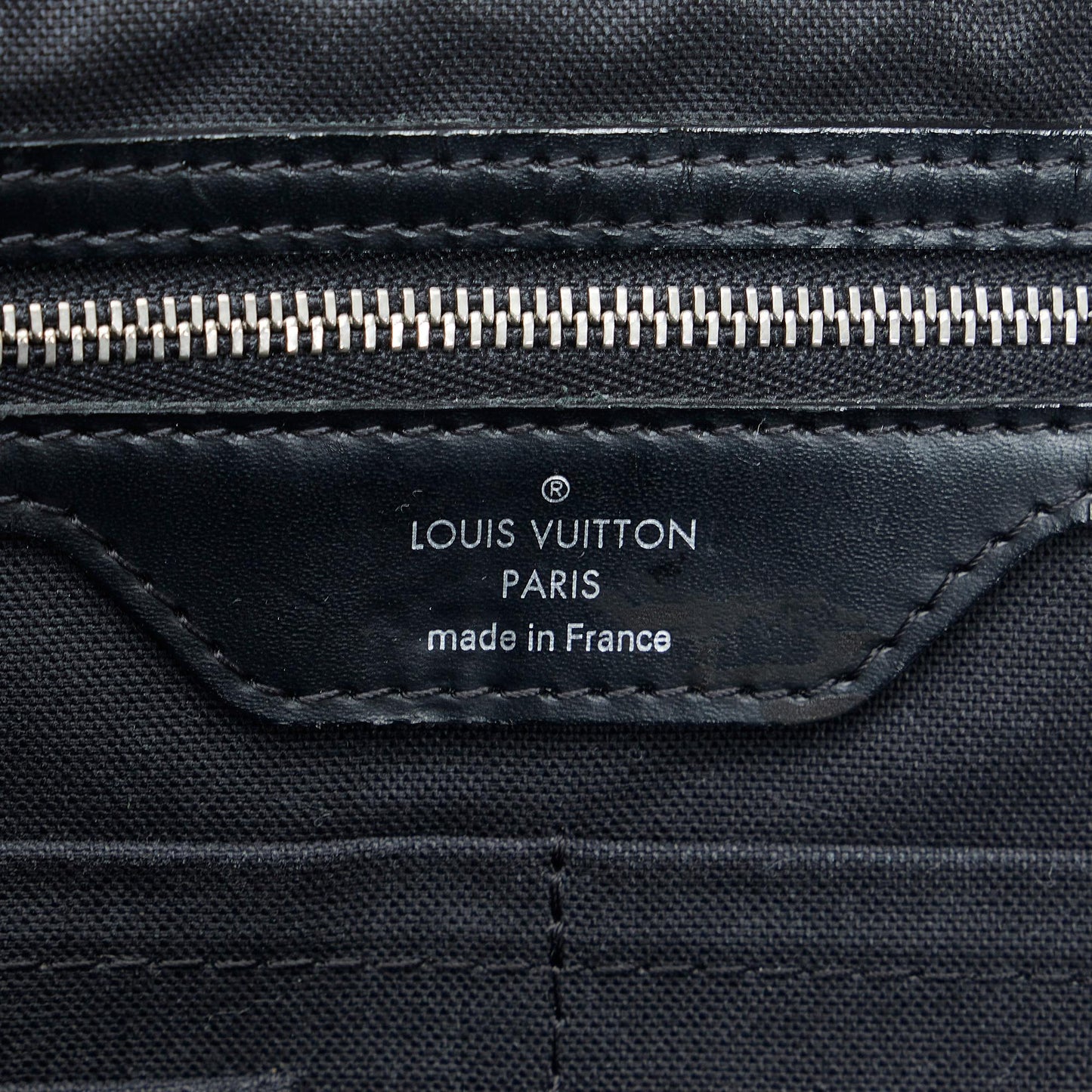 Louis Vuitton Damier Graphite Poche-Documents Portfolio (SHG-Eu0GUn)