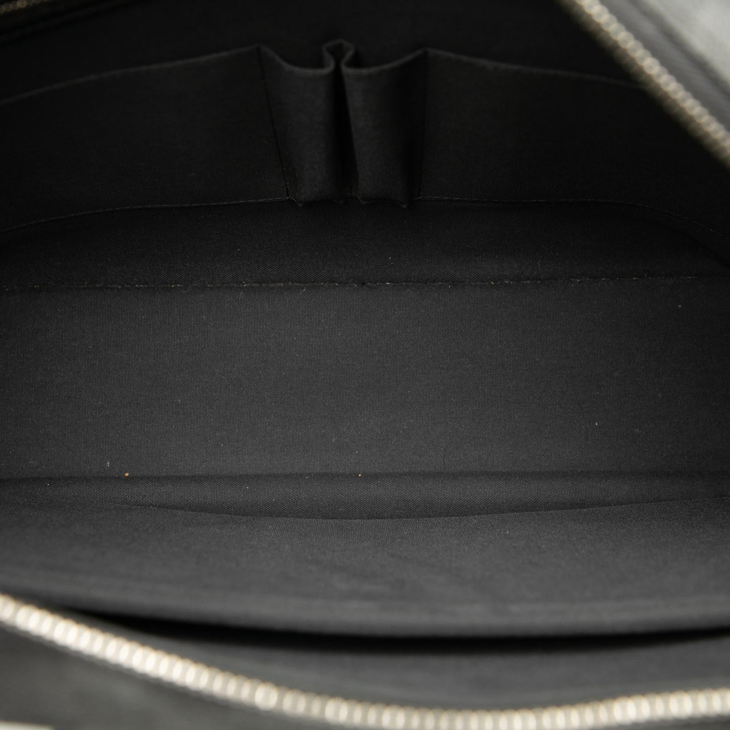 Louis Vuitton Damier Graphite Porte Documents Voyage GM