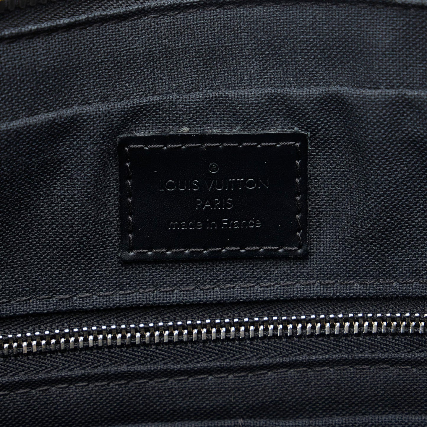Louis Vuitton Damier Graphite Porte Documents Voyage PM (SHG-rllWo9)