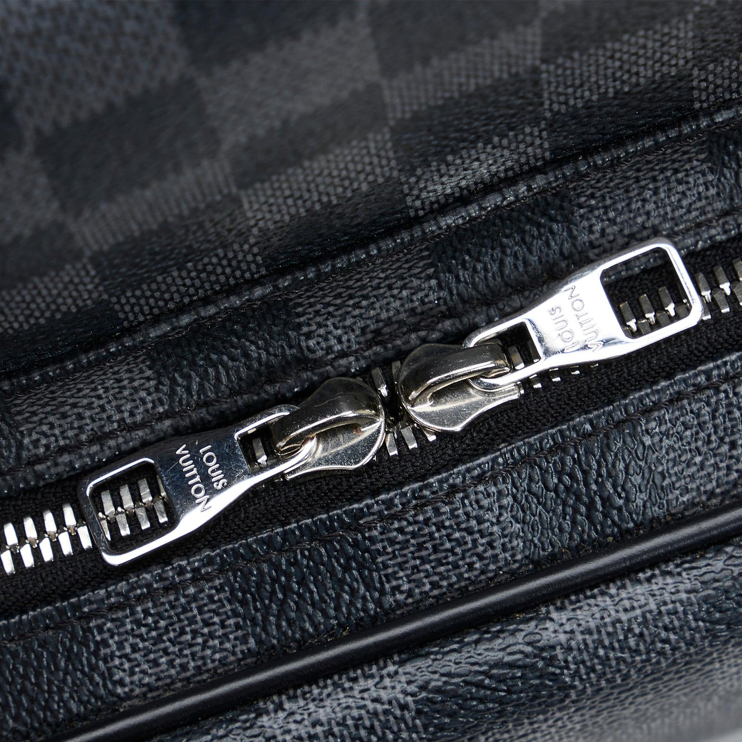 Louis Vuitton Damier Graphite Sac Leoh (SHG-bGHcou)