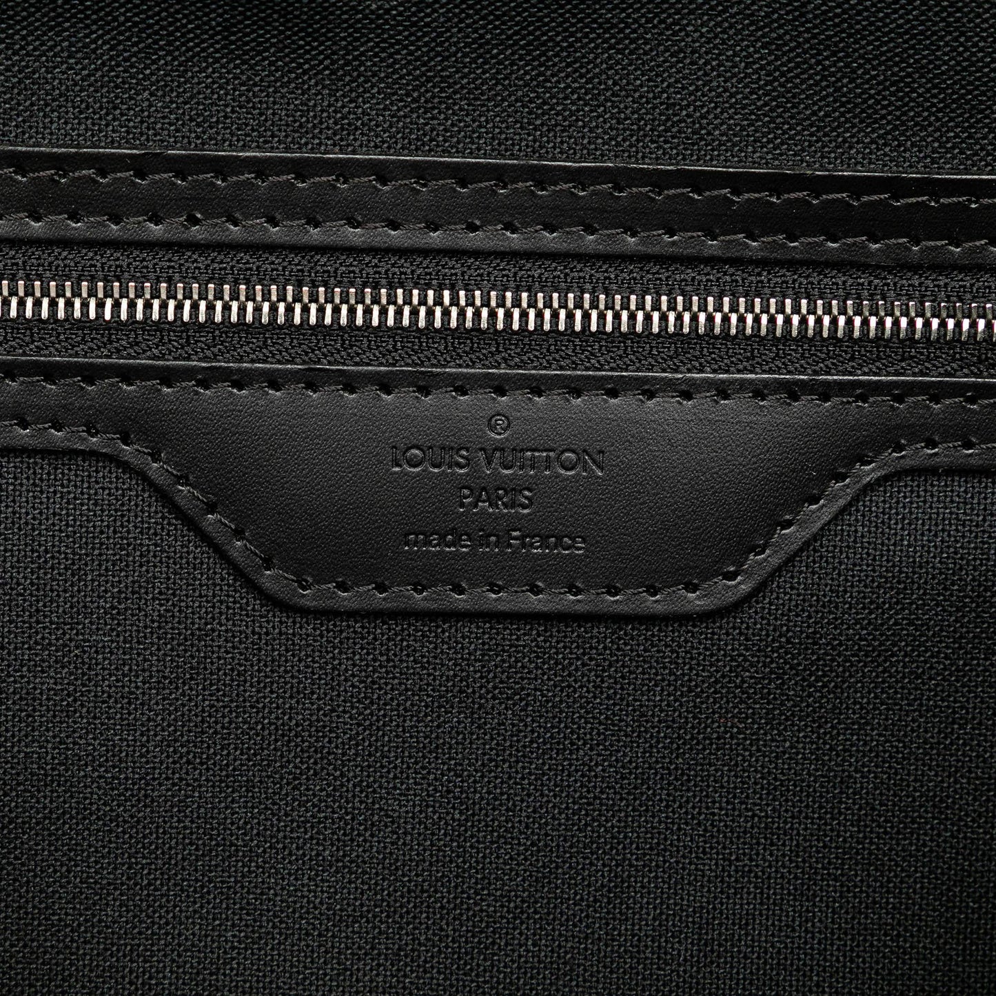 Louis Vuitton Damier Graphite Sac Leoh (SHG-hVIe5N)