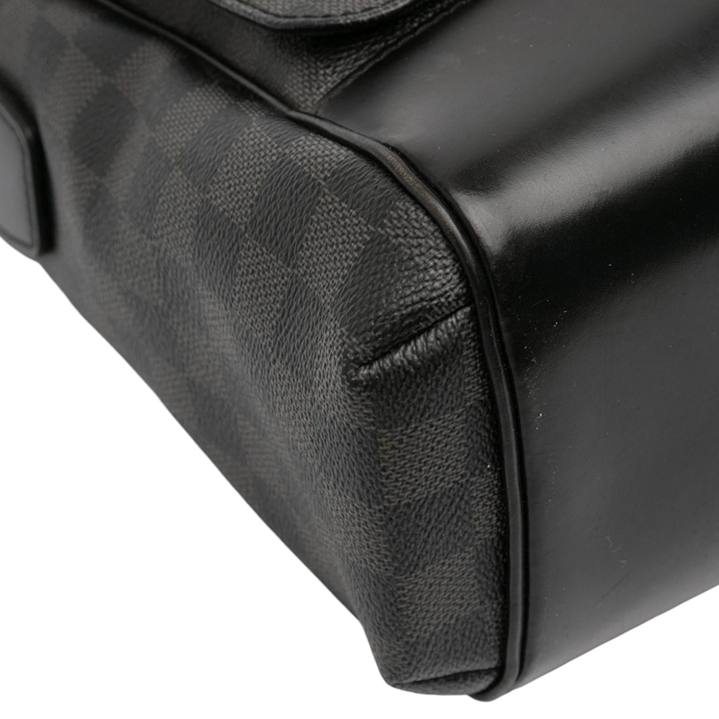 Louis Vuitton Damier Graphite Skyline Messenger MM