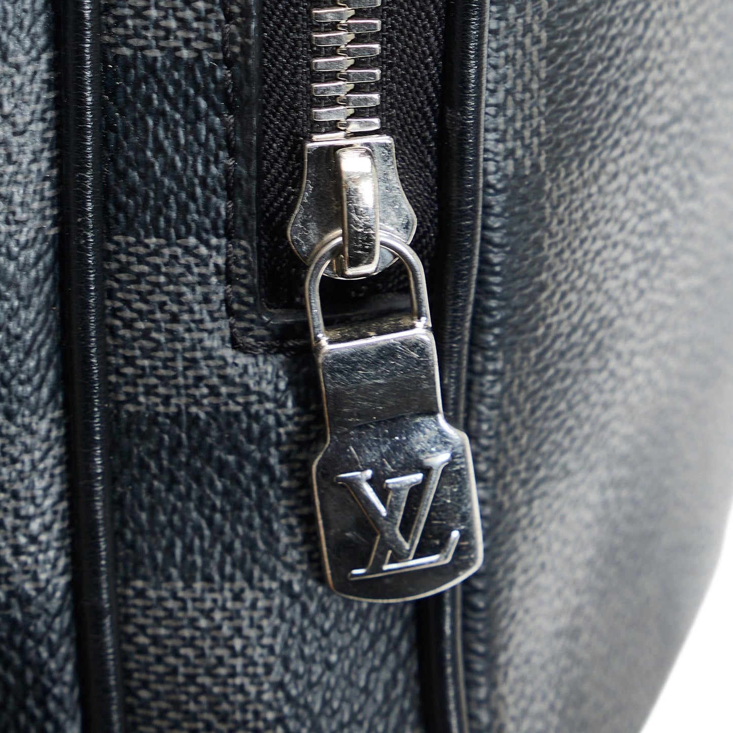 Louis Vuitton Damier Graphite Trocadero MM (SHG-kvNDJc)