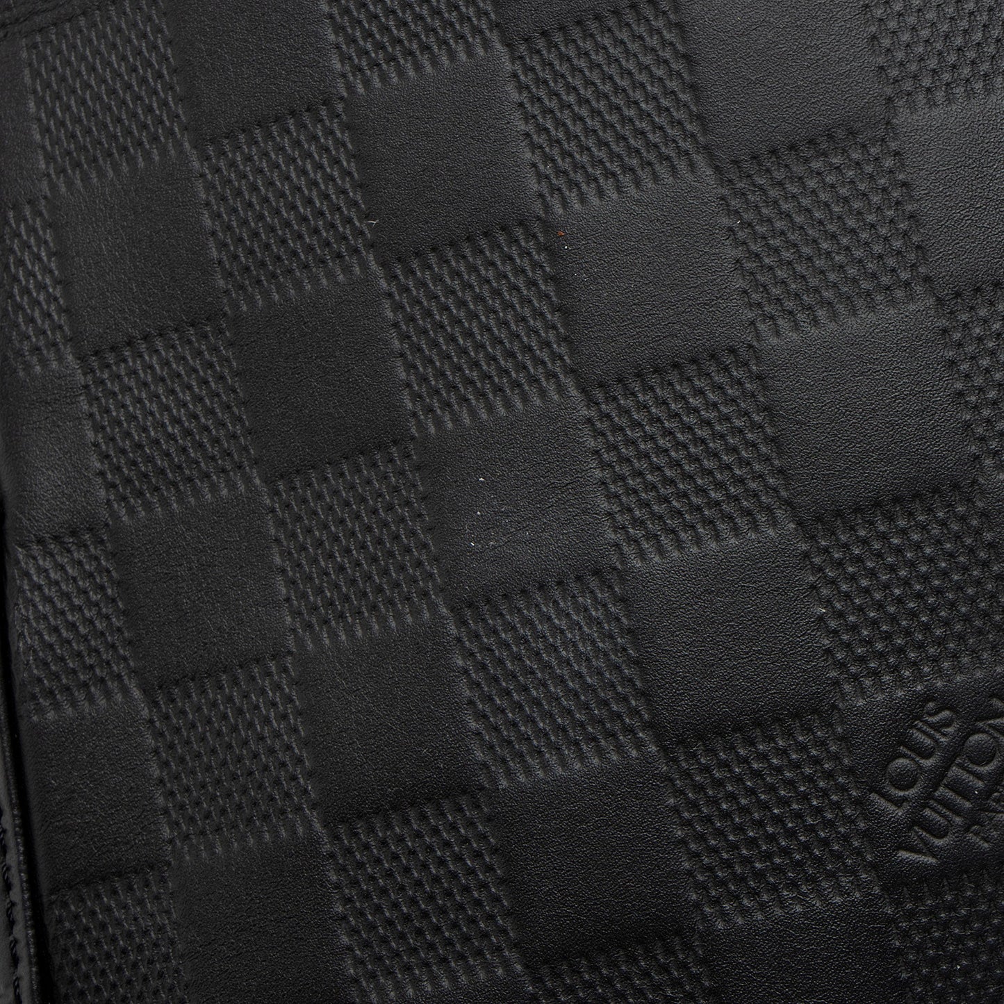 Louis Vuitton Damier Infini Avenue Sling NM Bag (SHF-NxP0LE)