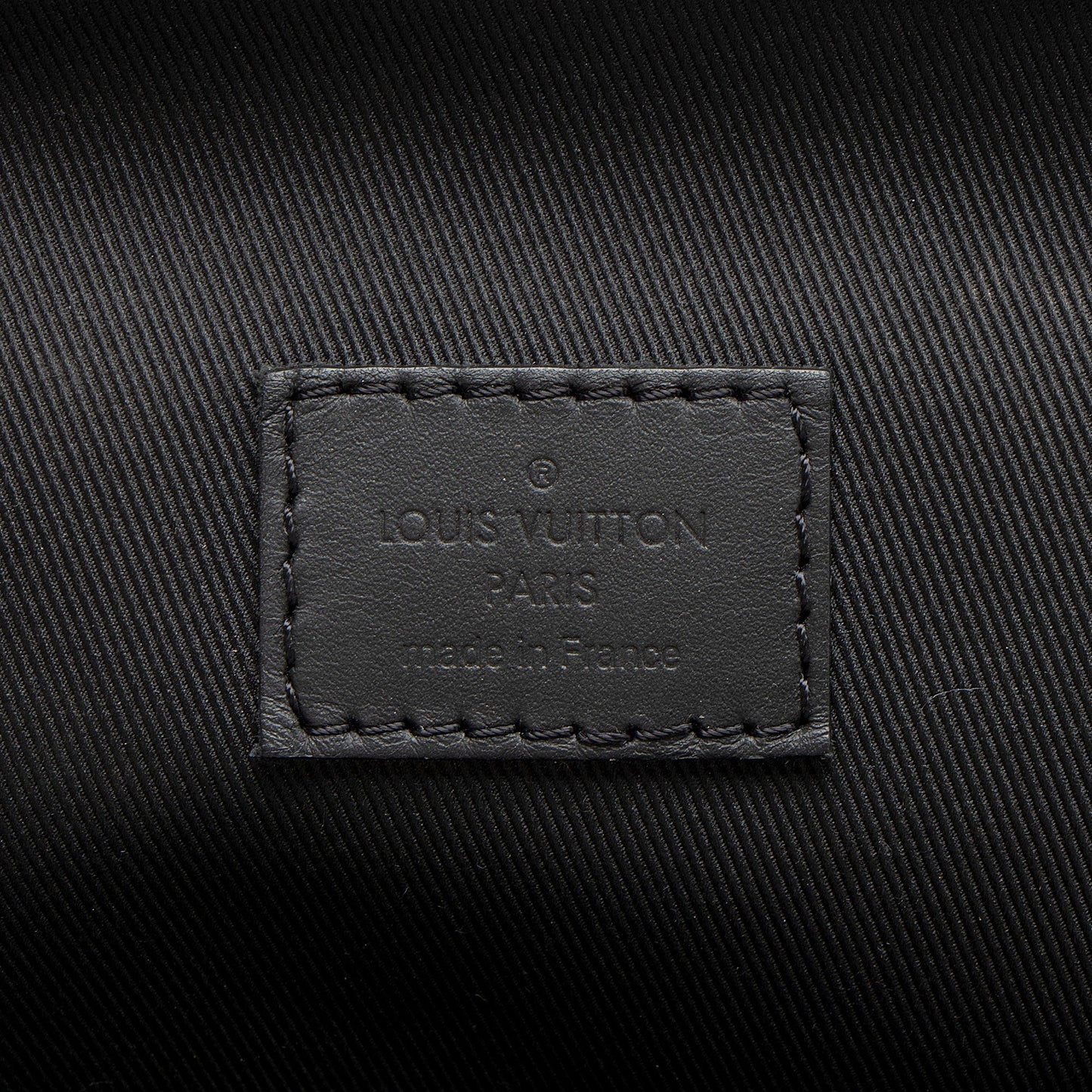Louis Vuitton Damier Infini Avenue Sling NM Bag (SHF-NxP0LE)