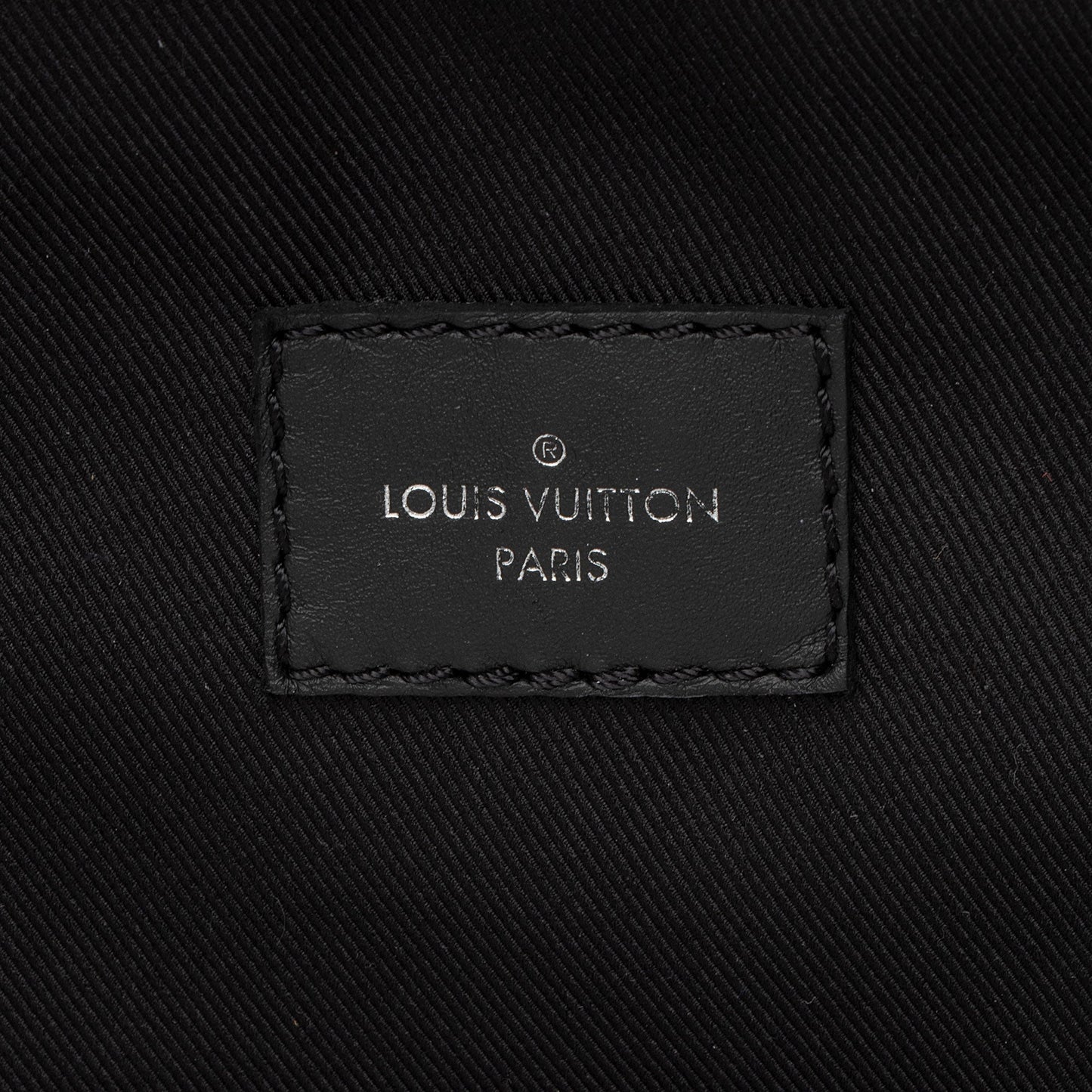 Louis Vuitton Damier Infini Avenue Sling NM Bag (SHF-9sJFWL)