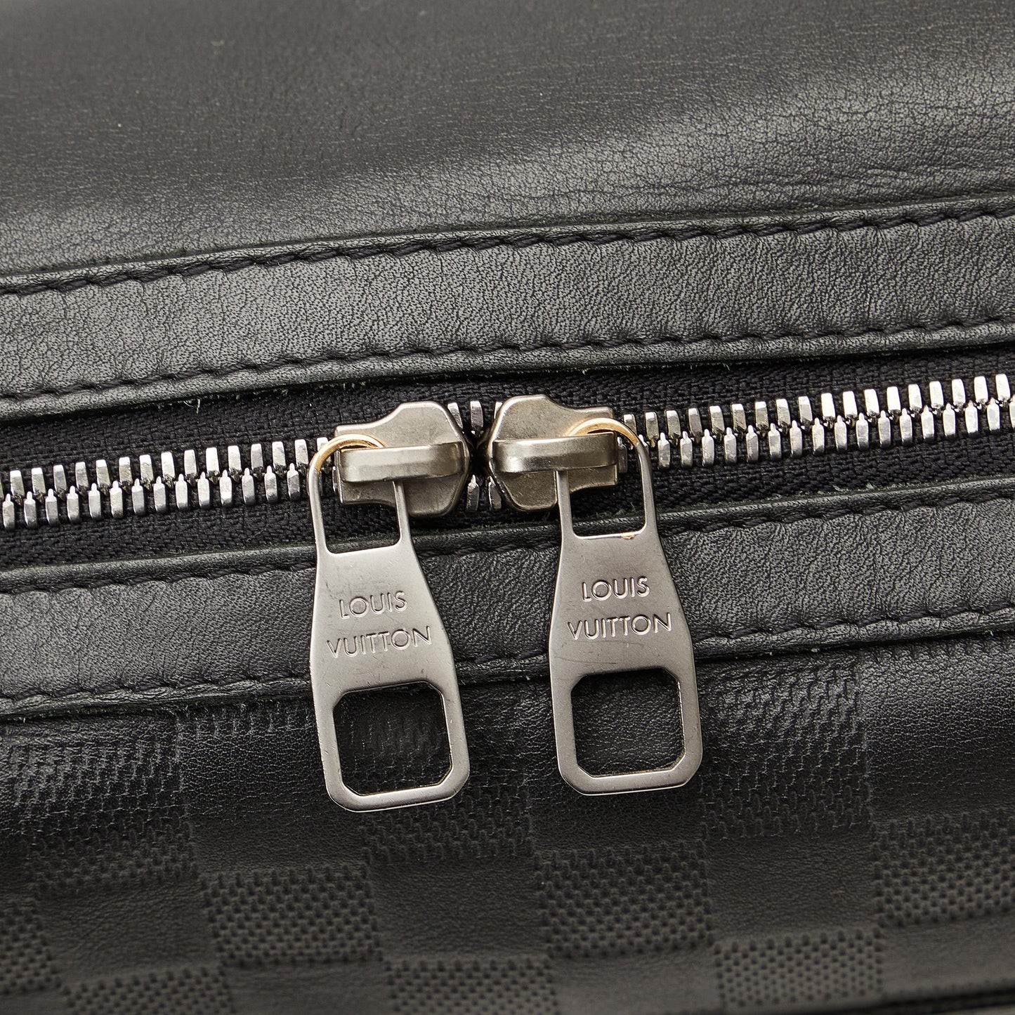 Louis Vuitton Damier Infini Calypso MM (SHG-8w62yb)