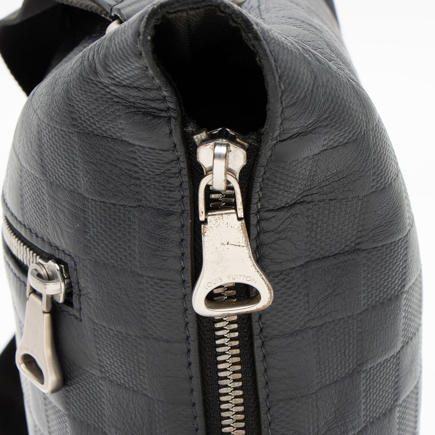 Louis Vuitton Damier Infini Discovery PM Messenger