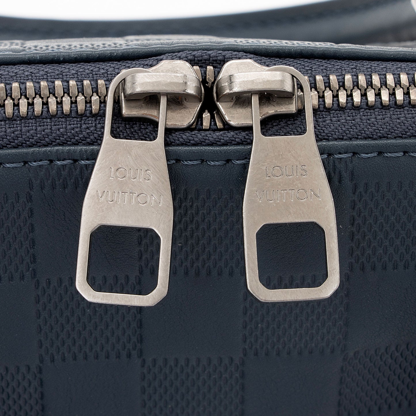 Louis Vuitton Damier Infini Porte Documents Jour Bag