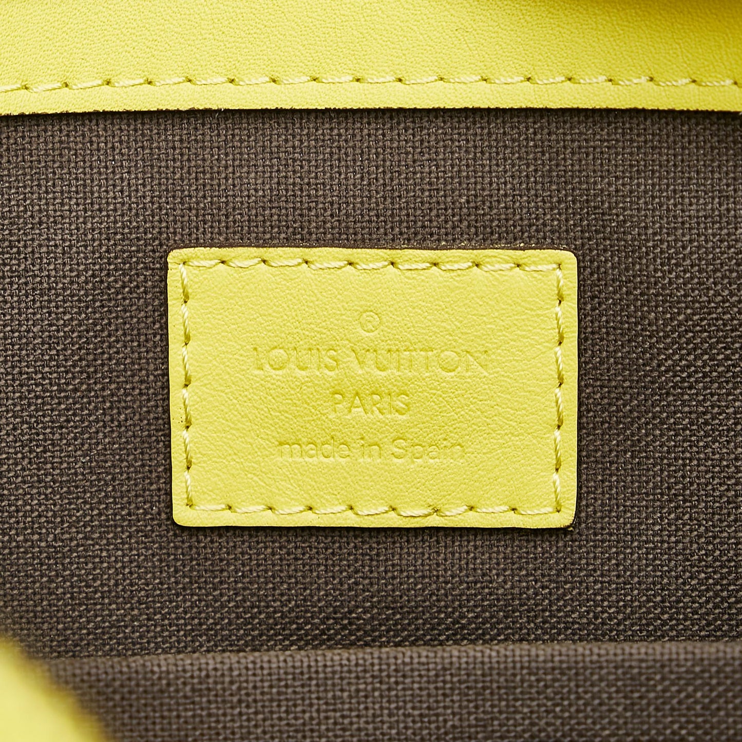 Louis Vuitton Damier Infini Tadao (SHG-ZJm0B0)