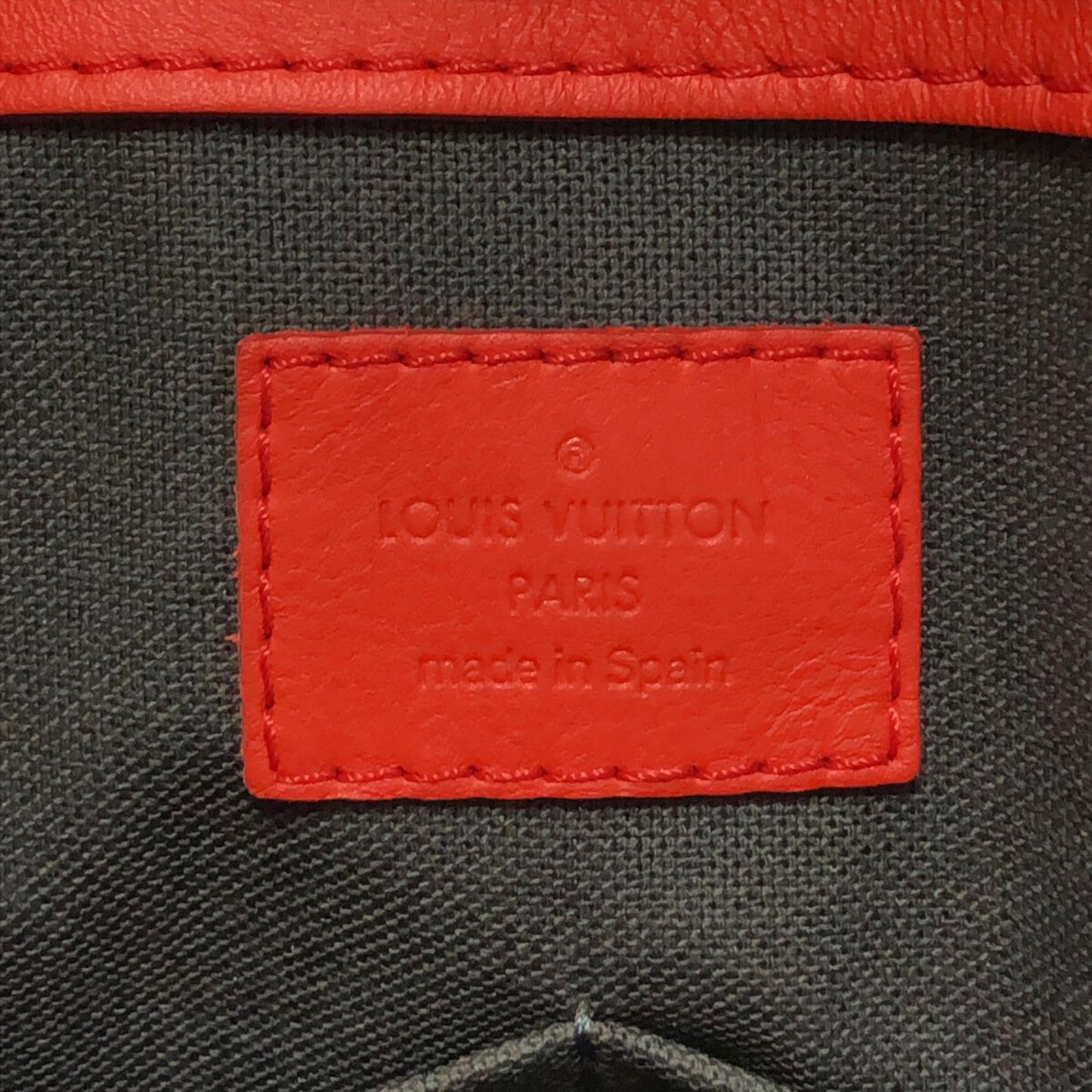 Louis Vuitton Damier Infini Tadao (SHG-ikK5uT)