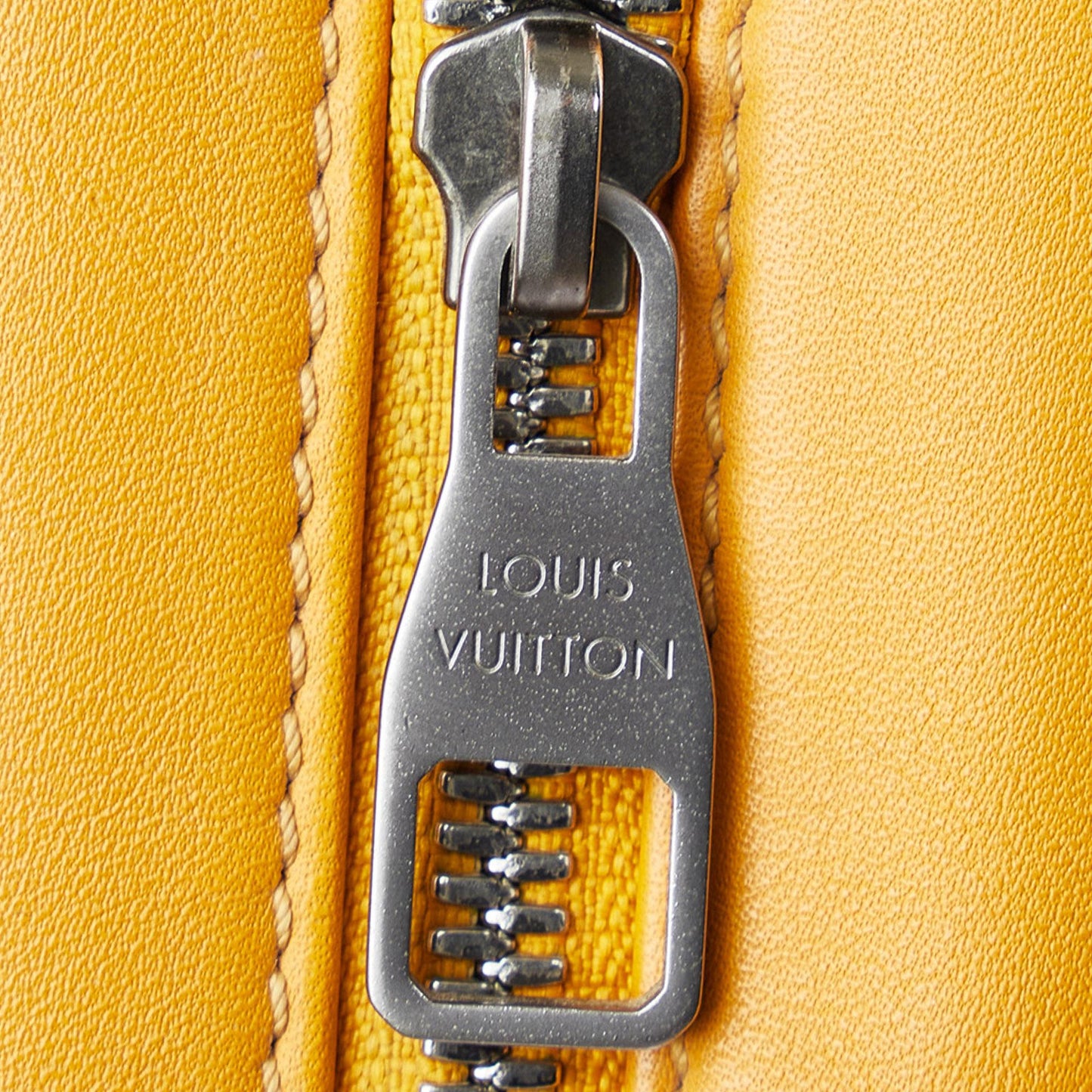 Louis Vuitton Damier Infini Toiletry Pouch (SHG-xMN2YT)