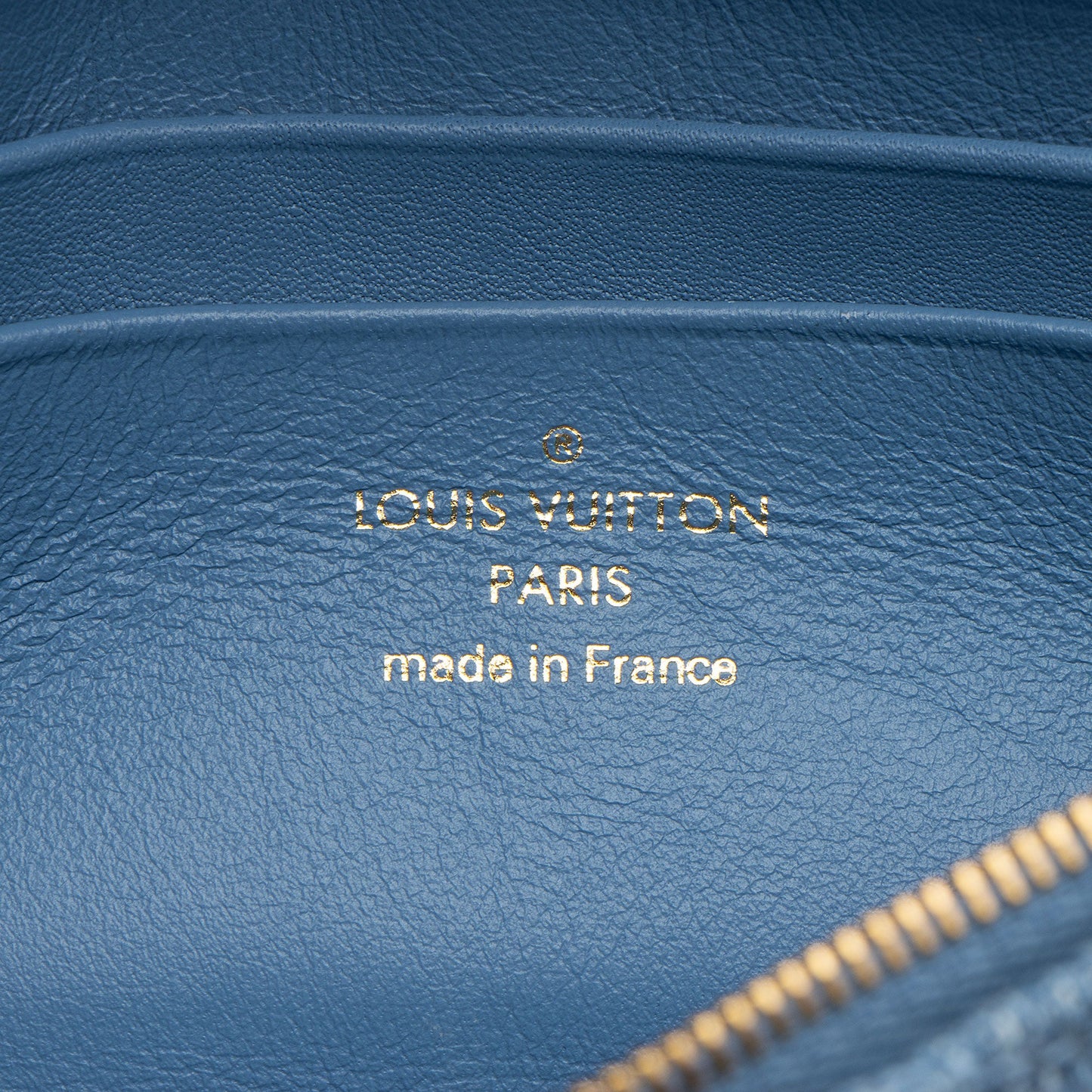 Louis Vuitton Denim New Wave Chain Pochette (SHF-PjBF2b)