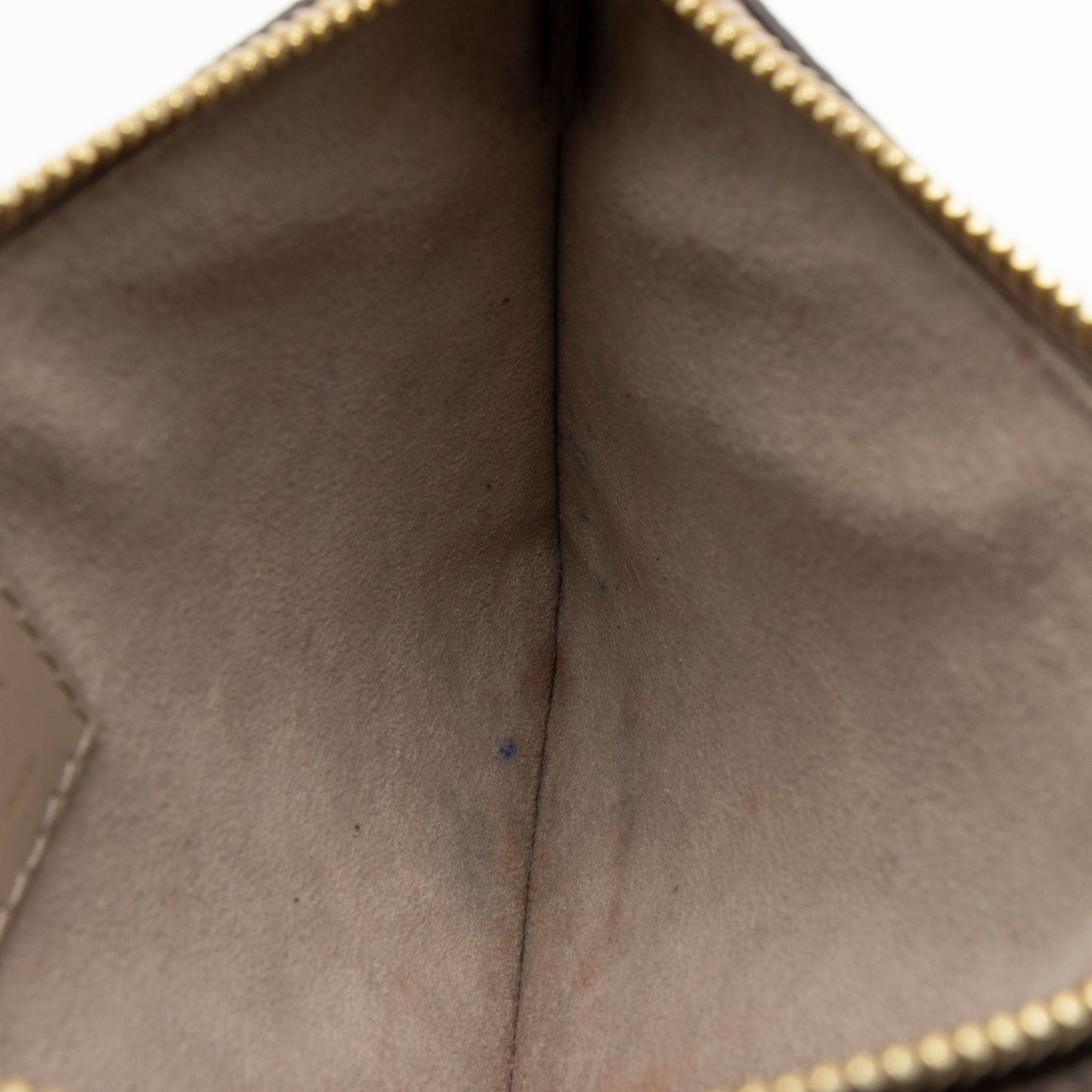 Louis Vuitton Empreinte Leather Pochette (SHF-x21F4X)