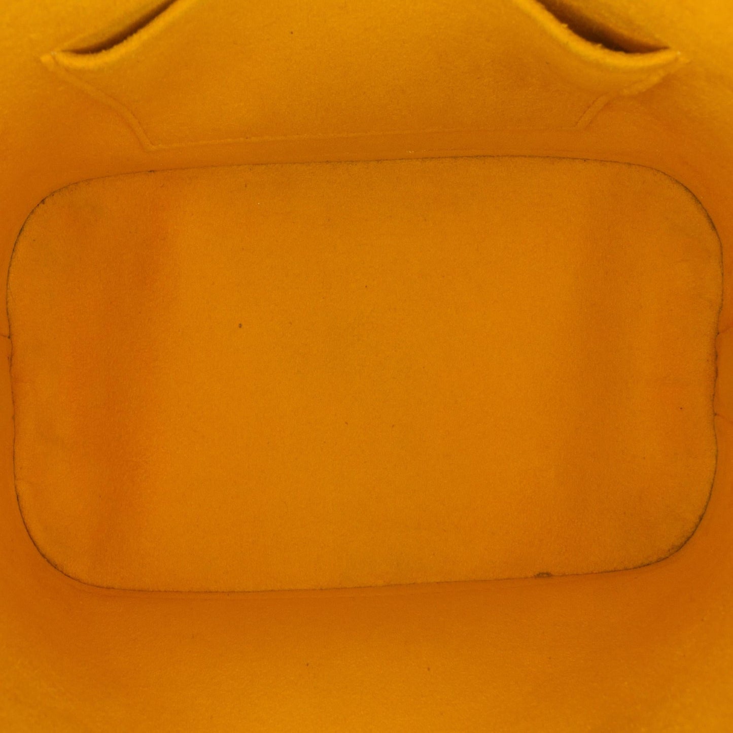 Louis Vuitton Epi Alma BB