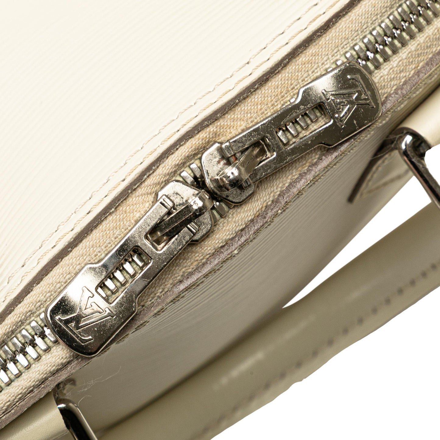 Louis Vuitton Epi Alma BB