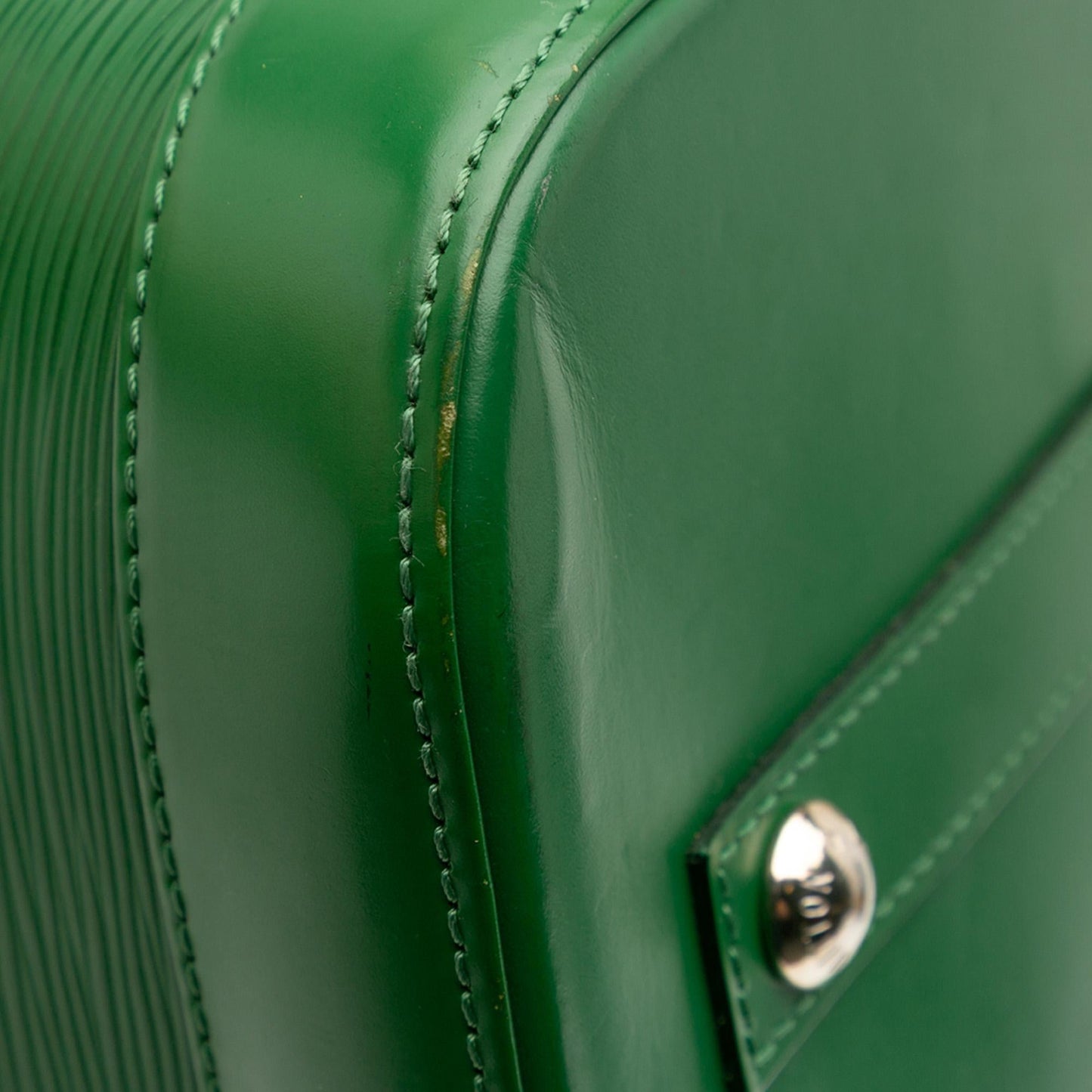 Louis Vuitton Epi Alma GM