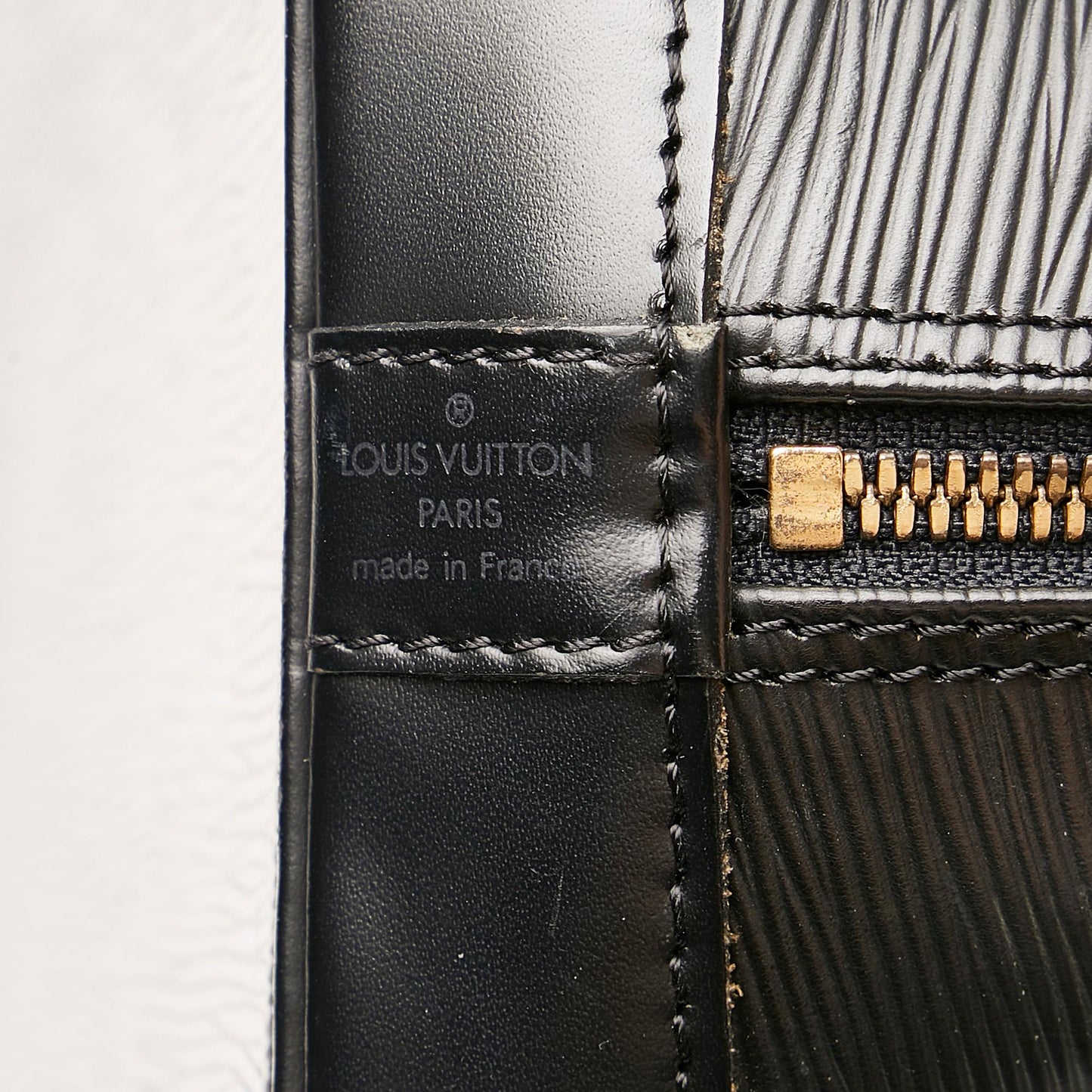 Louis Vuitton Epi Alma PM (SHG-33323)