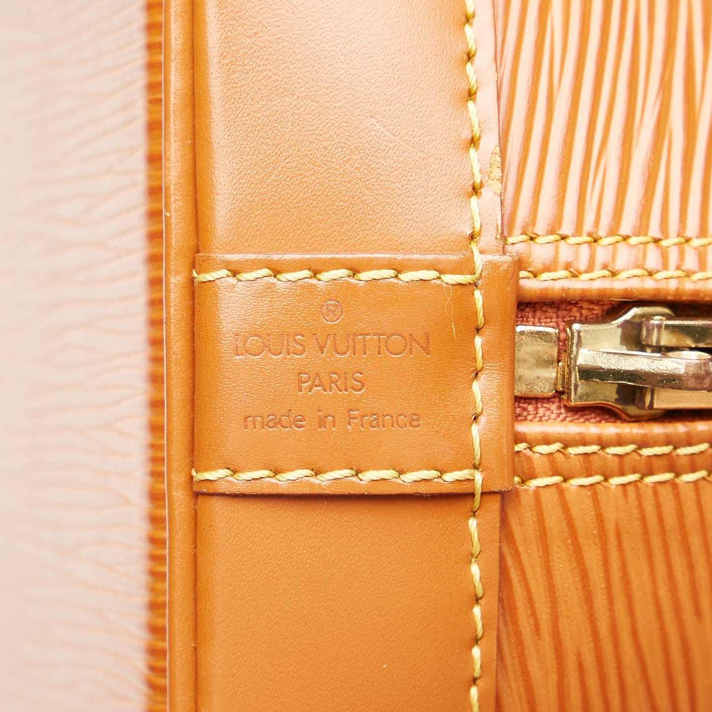 Louis Vuitton Epi Alma PM (SHG-34980)