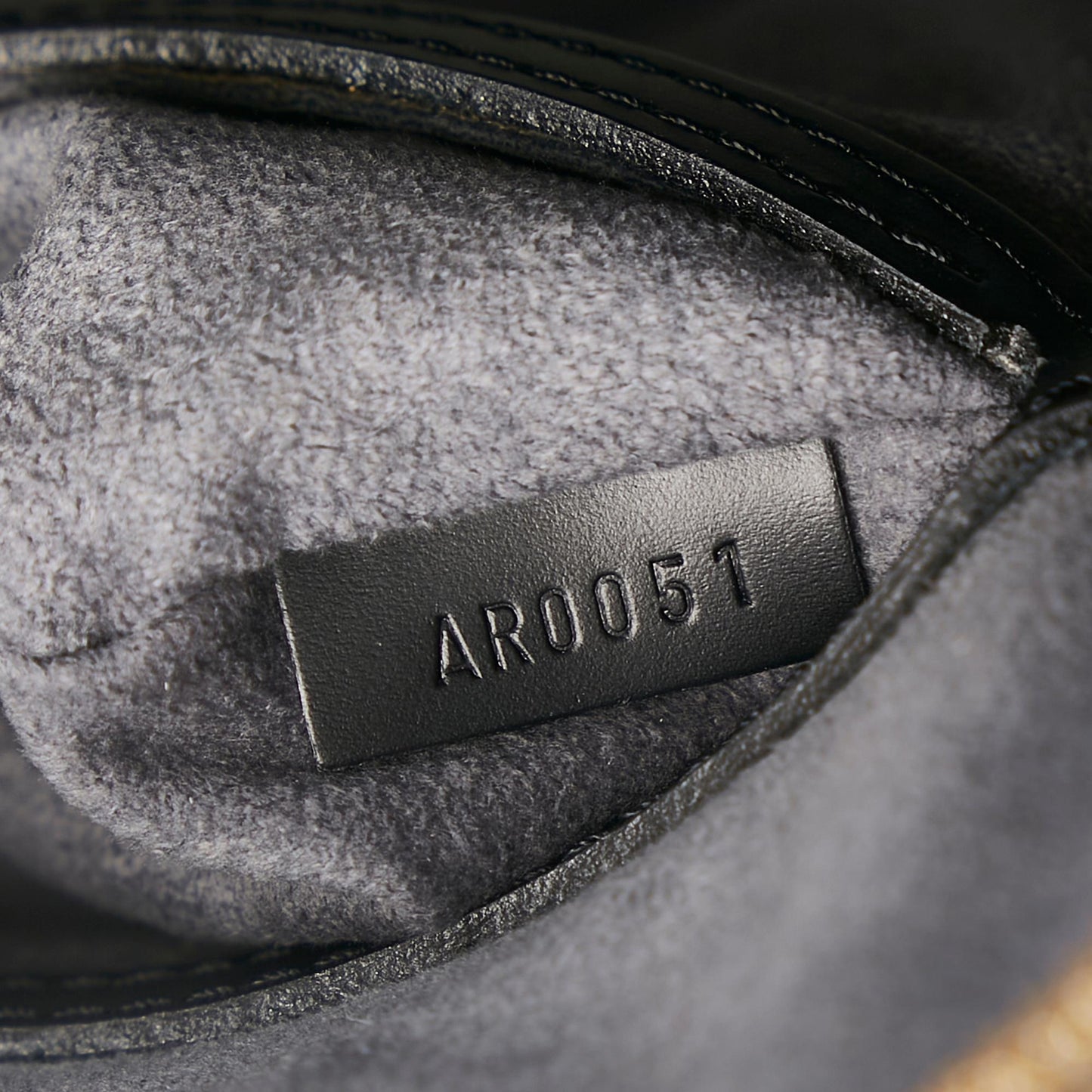 Louis Vuitton Epi Alma PM (SHG-35445)