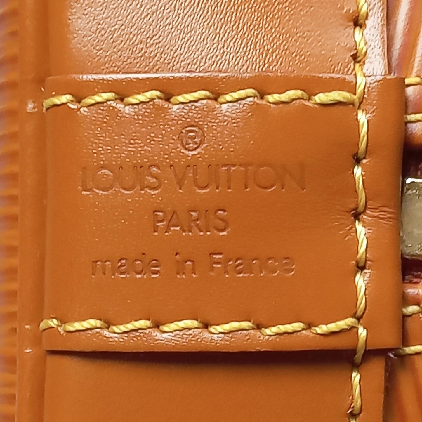 Louis Vuitton Epi Alma PM (SHG-yrhuKp)