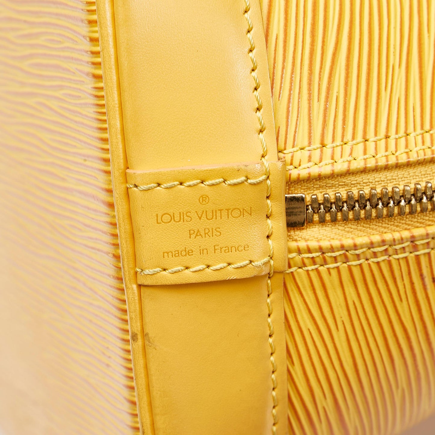Louis Vuitton Epi Alma PM (SHG-rTea4r)