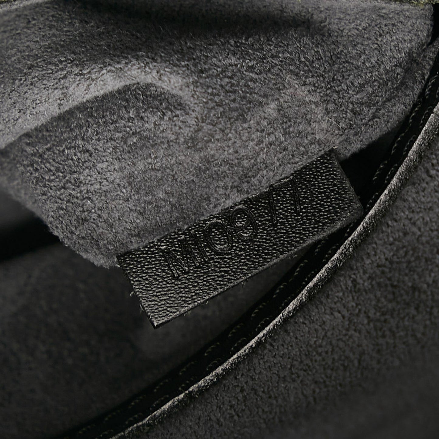 Louis Vuitton Epi Alma PM (SHG-bWZk7r)