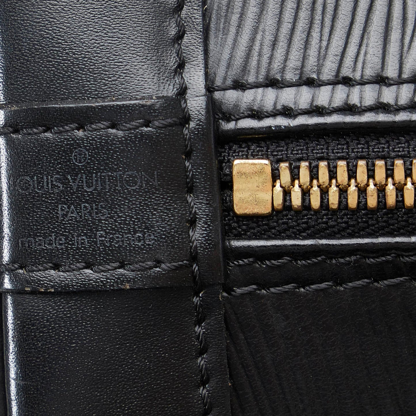 Louis Vuitton Epi Alma PM (SHG-HvlDID)