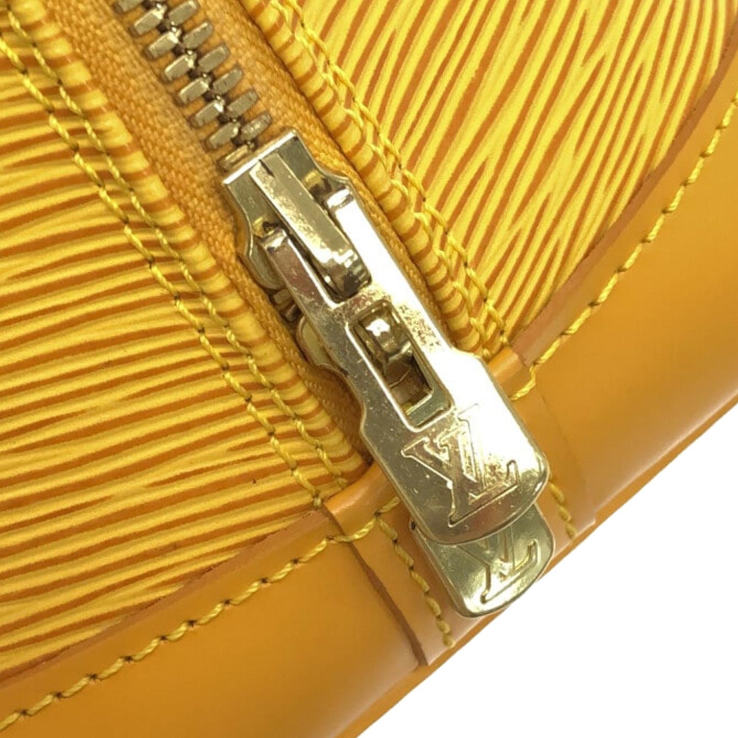 Louis Vuitton Epi Alma PM (SHG-yYrLEu)