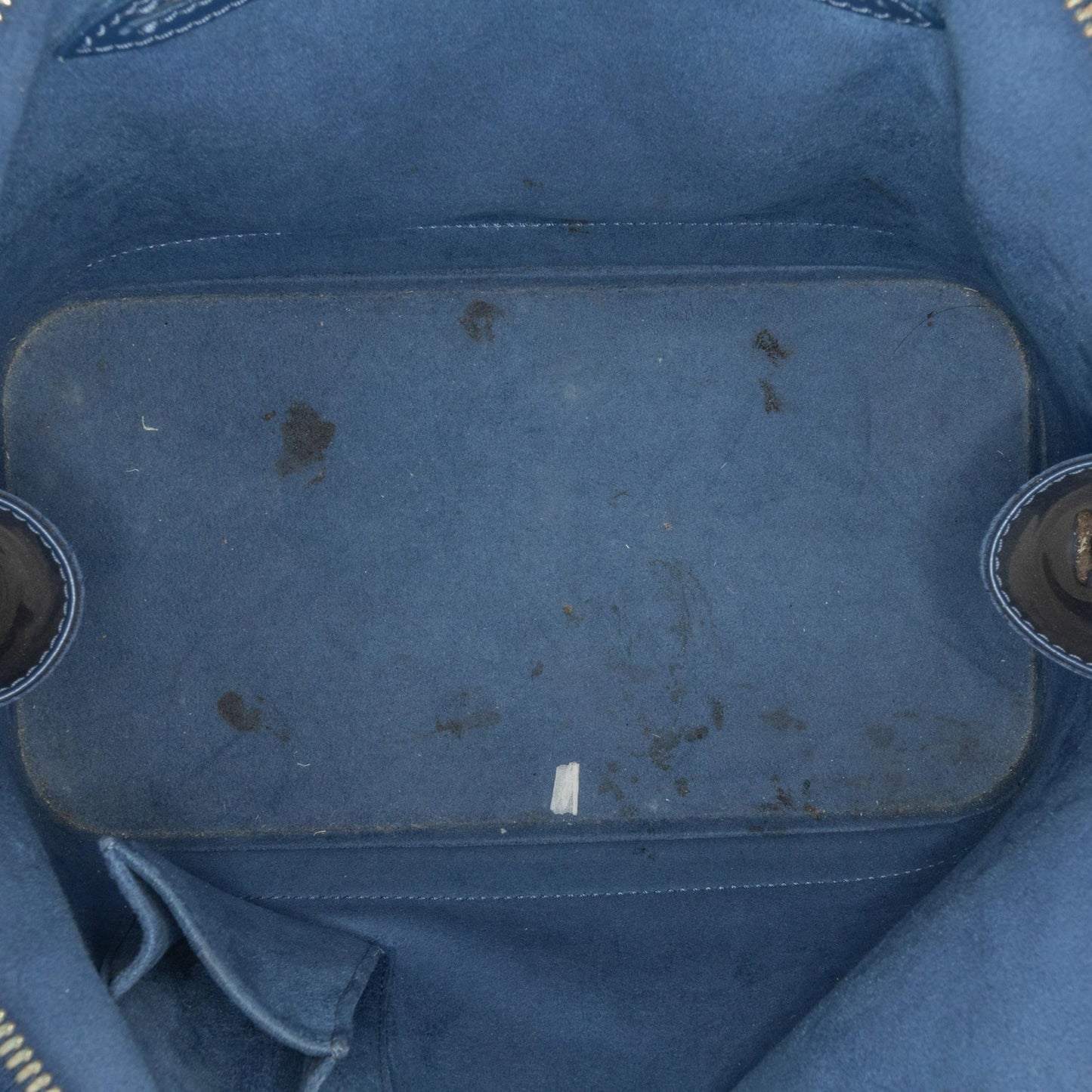Louis Vuitton Epi Alma PM (SHG-8jyKok)