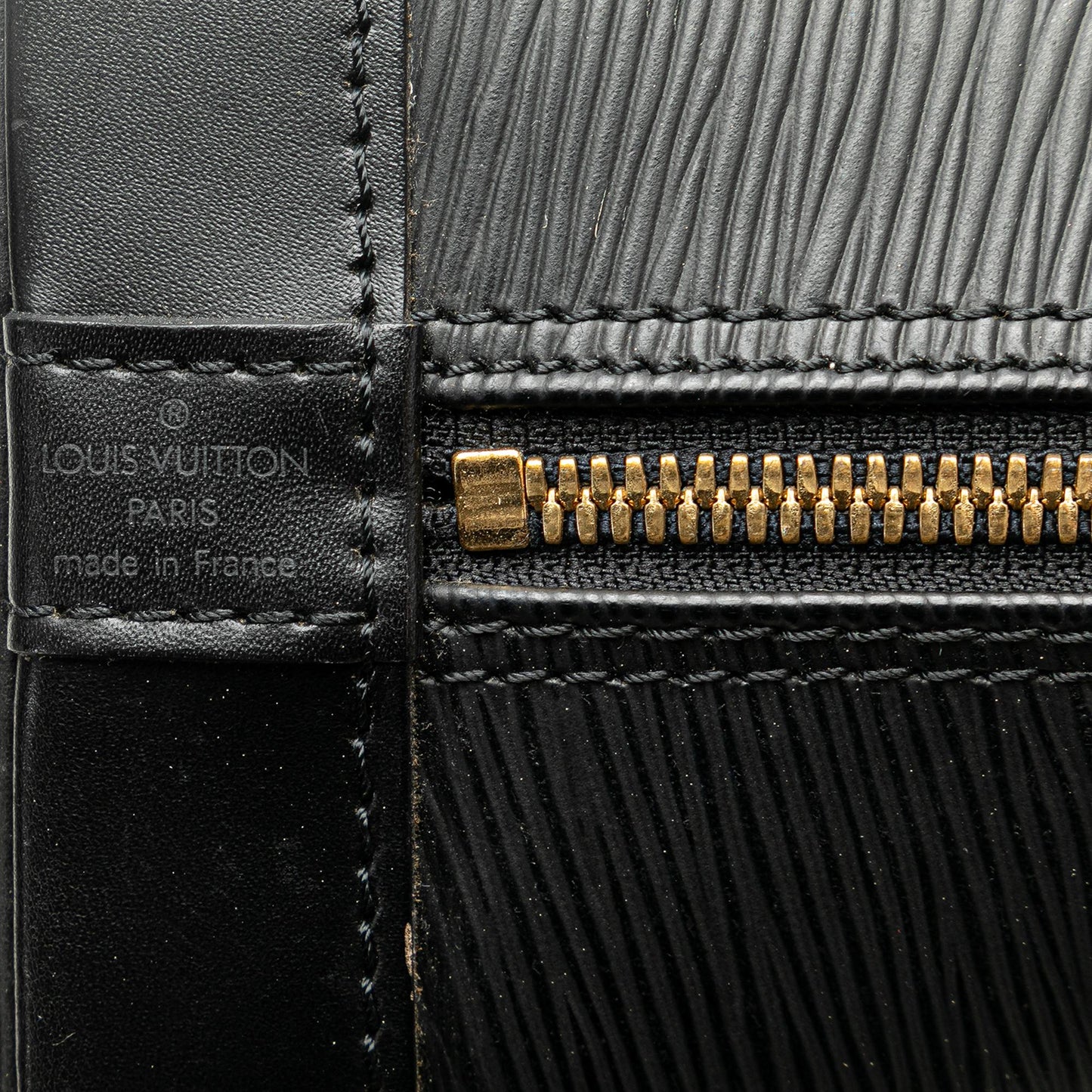 Louis Vuitton Epi Alma PM