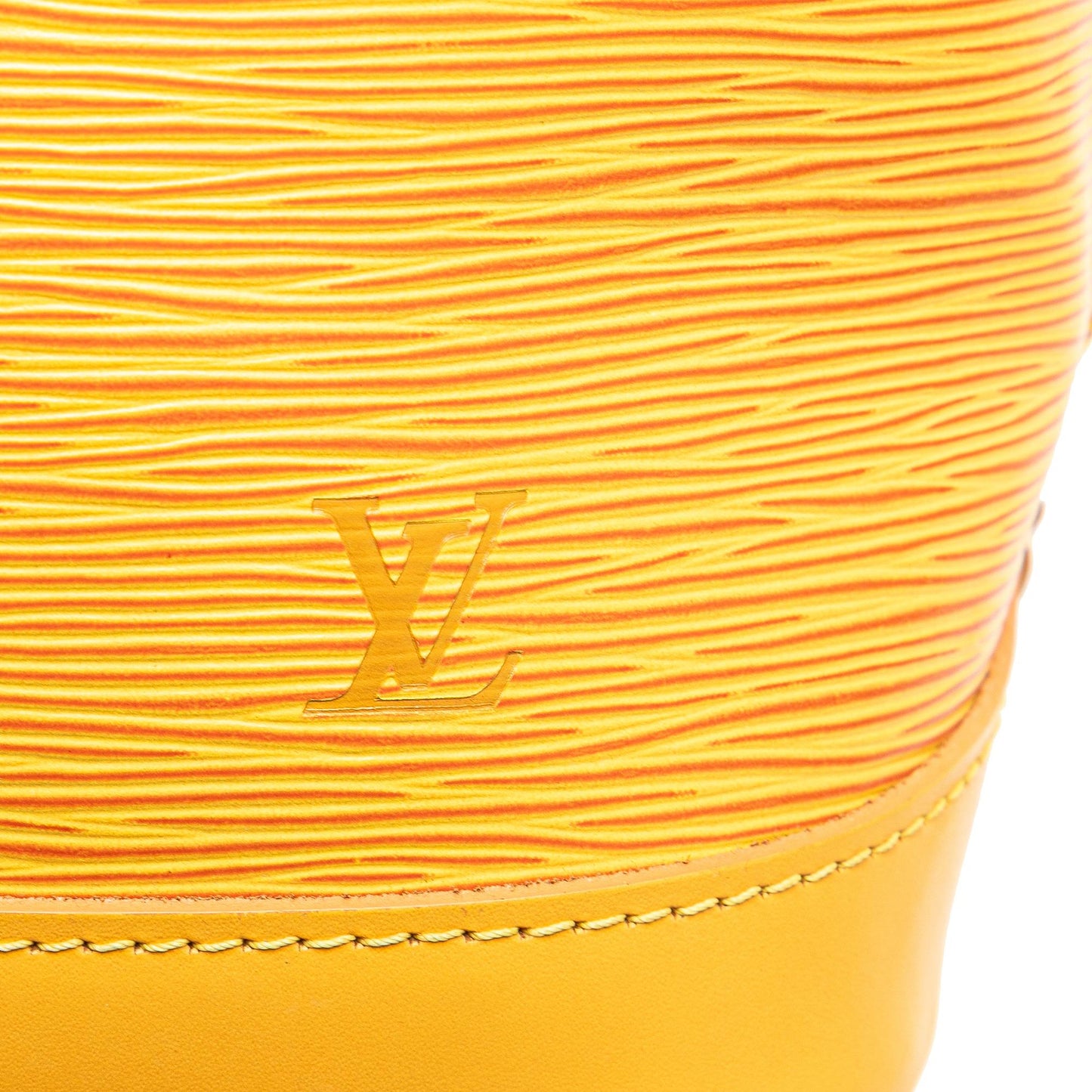 Louis Vuitton Epi Alma PM