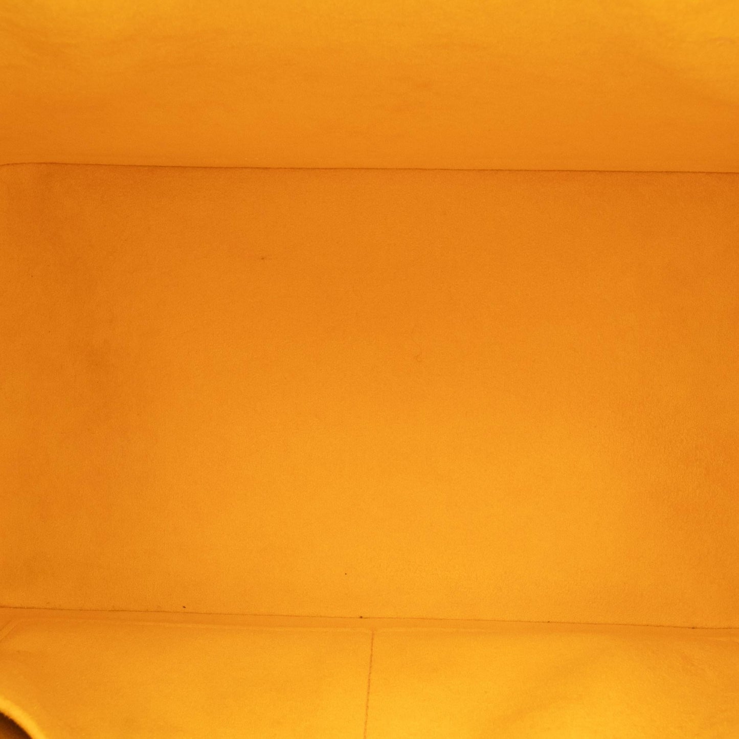 Louis Vuitton Epi Alma PM