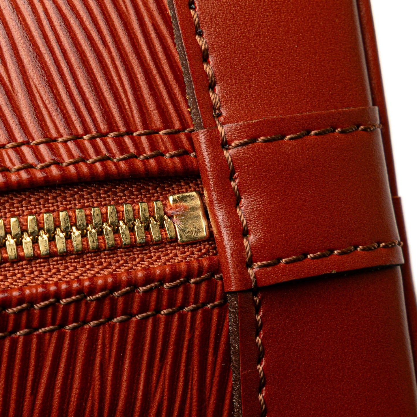 Louis Vuitton Epi Alma PM