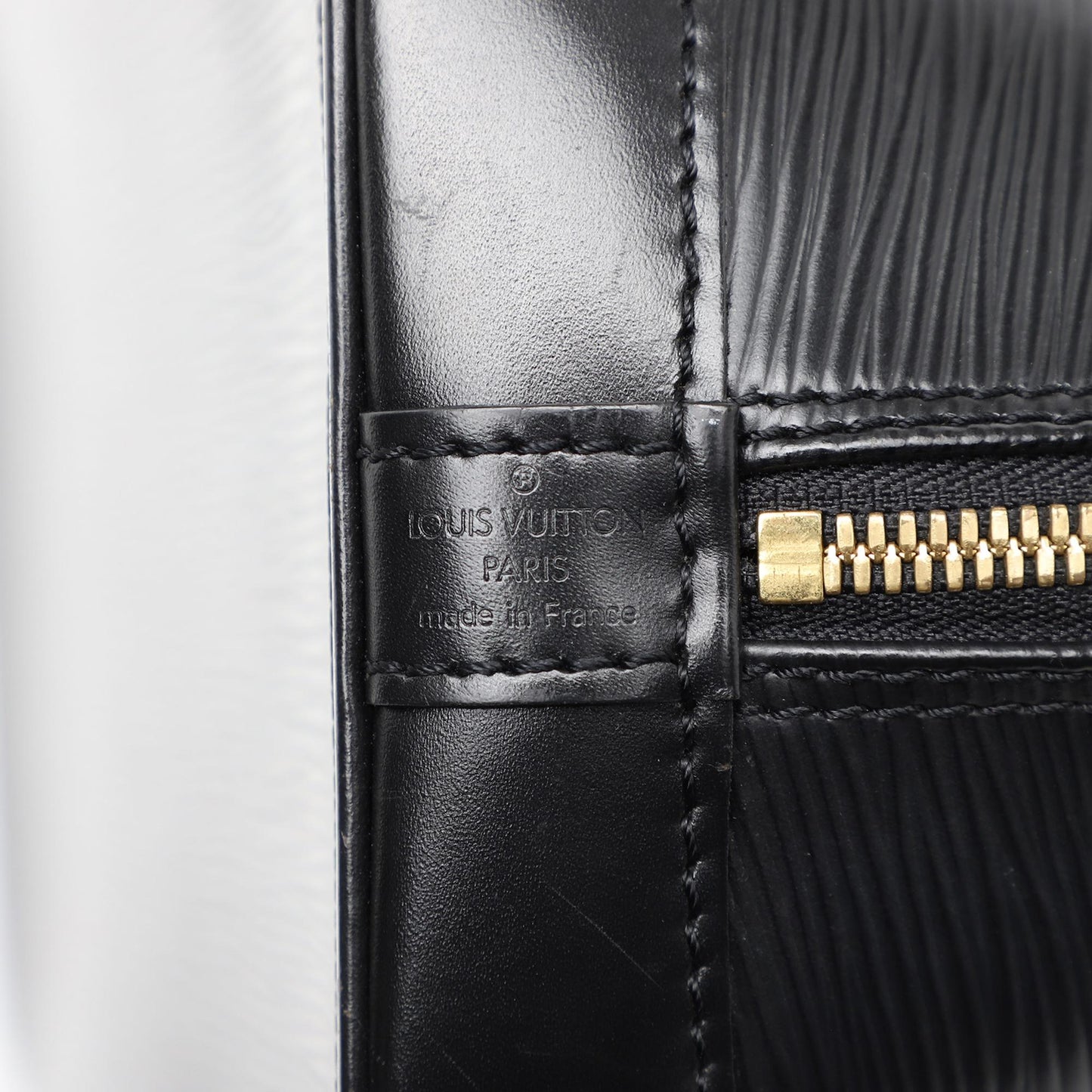 Louis Vuitton Epi Alma PM