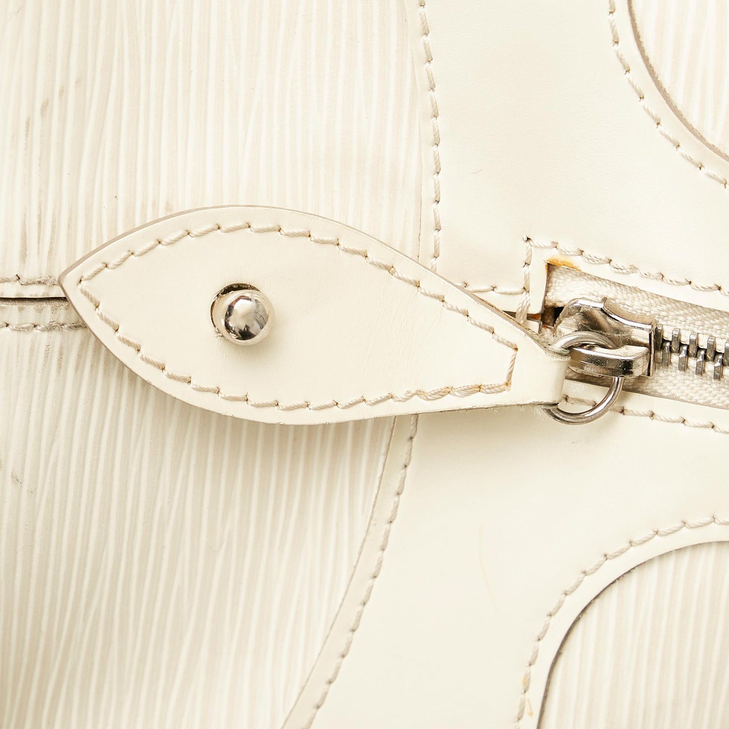 Louis Vuitton Epi Bowling Montaigne PM (SHG-31828)