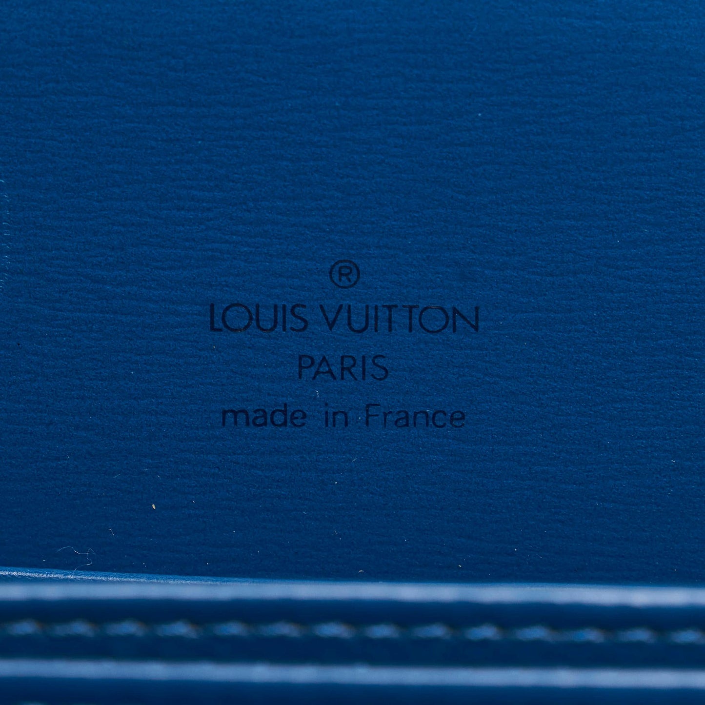 Louis Vuitton Epi Capucines (SHG-37266)