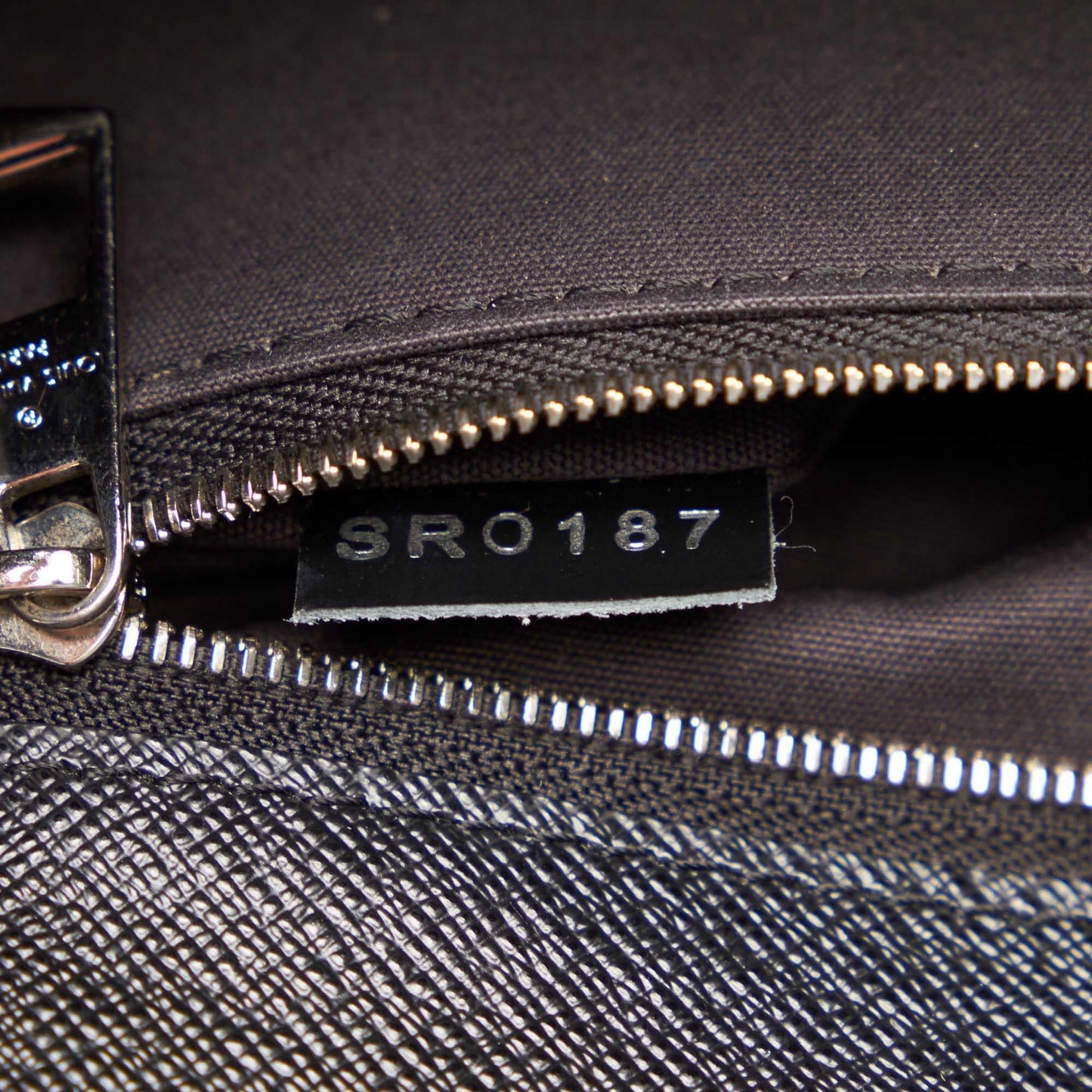 Louis Vuitton Epi Clery (SHG-20894)