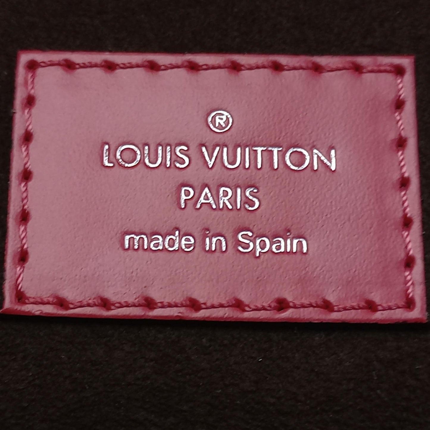 Louis Vuitton Epi Cluny BB (SHG-VaAhxE)