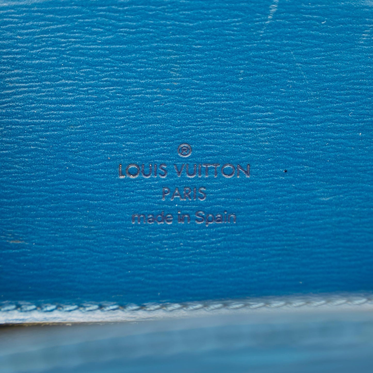 Louis Vuitton Epi Cluny (SHG-24658)