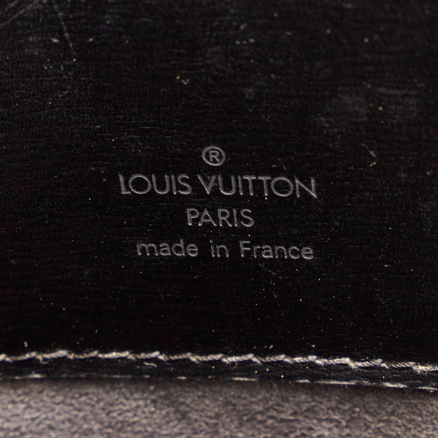 Louis Vuitton Epi Cluny (SHG-31890)