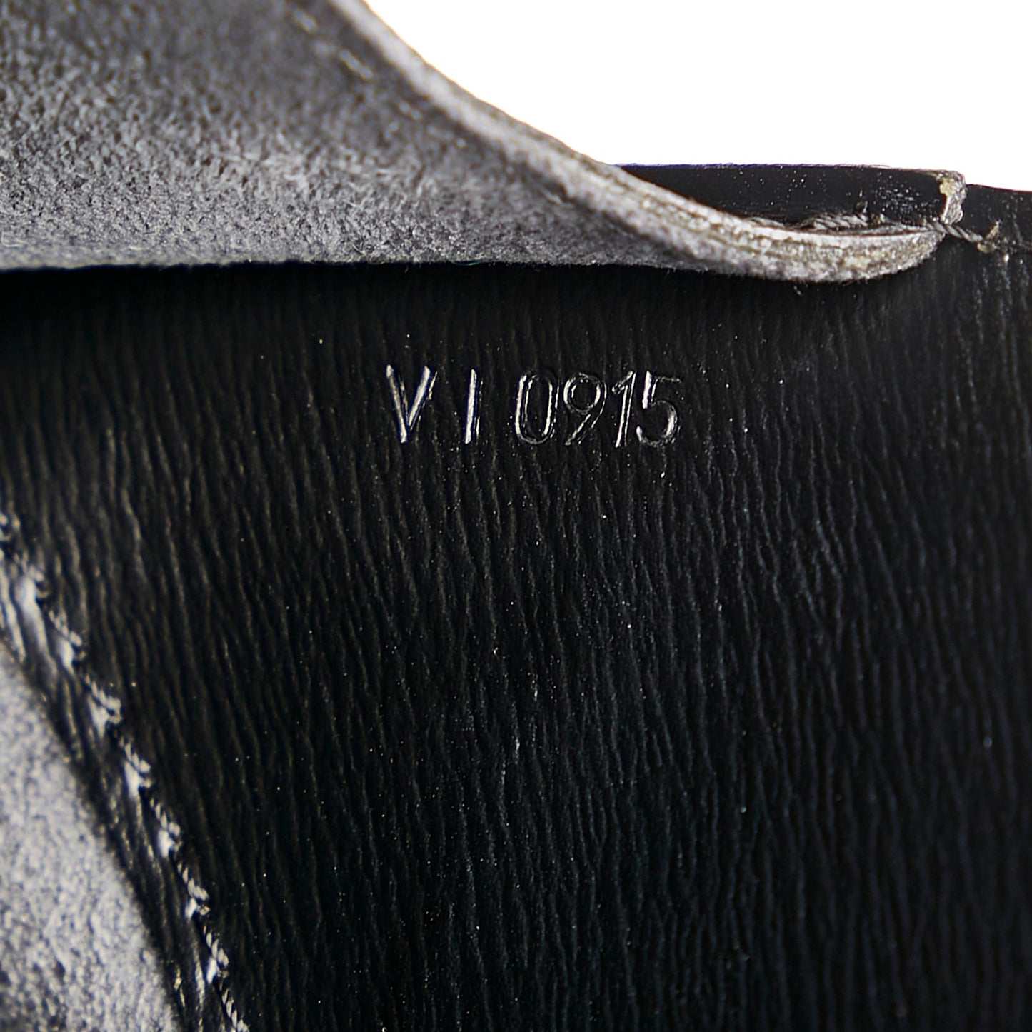 Louis Vuitton Epi Cluny (SHG-36748)