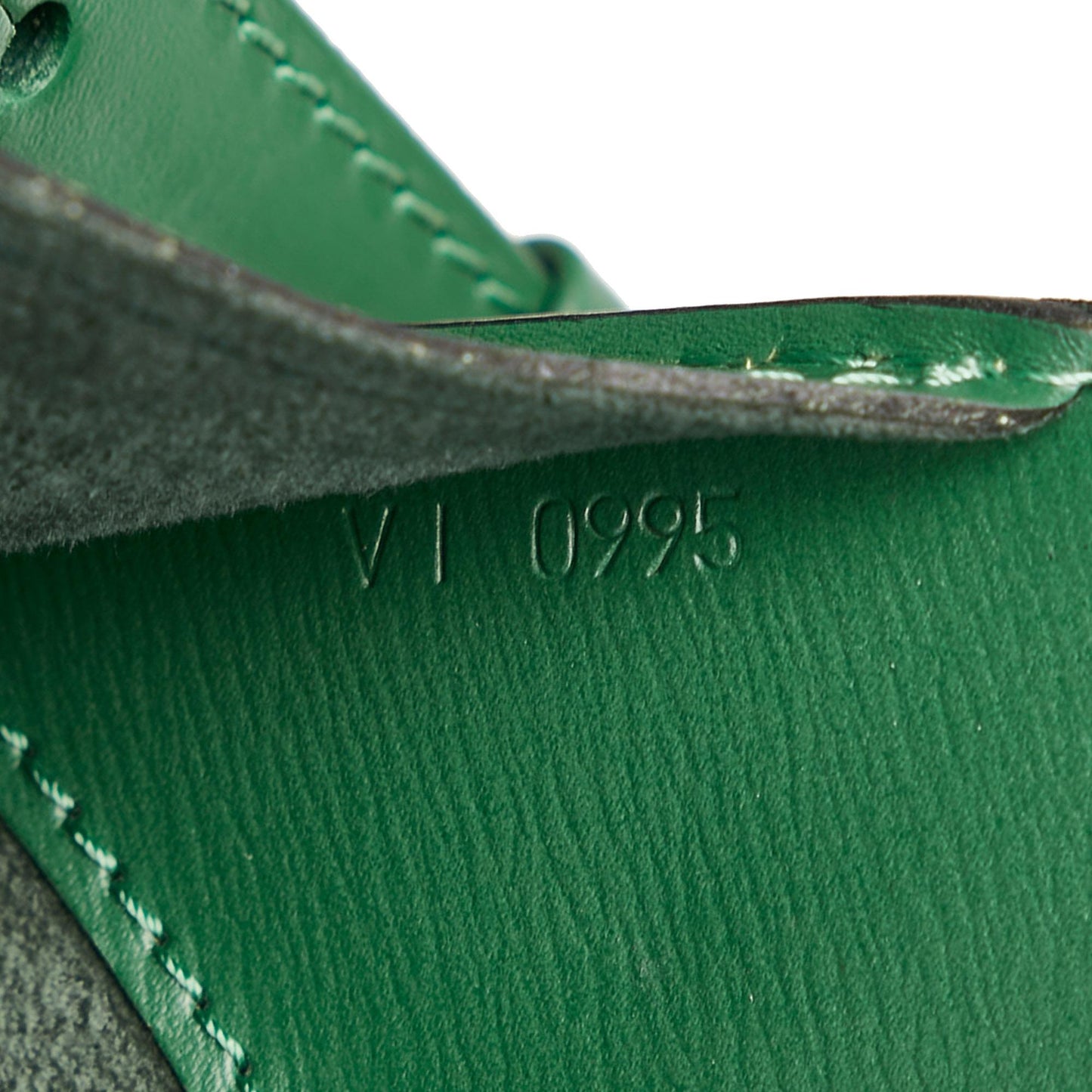 Louis Vuitton Epi Cluny (SHG-37053)