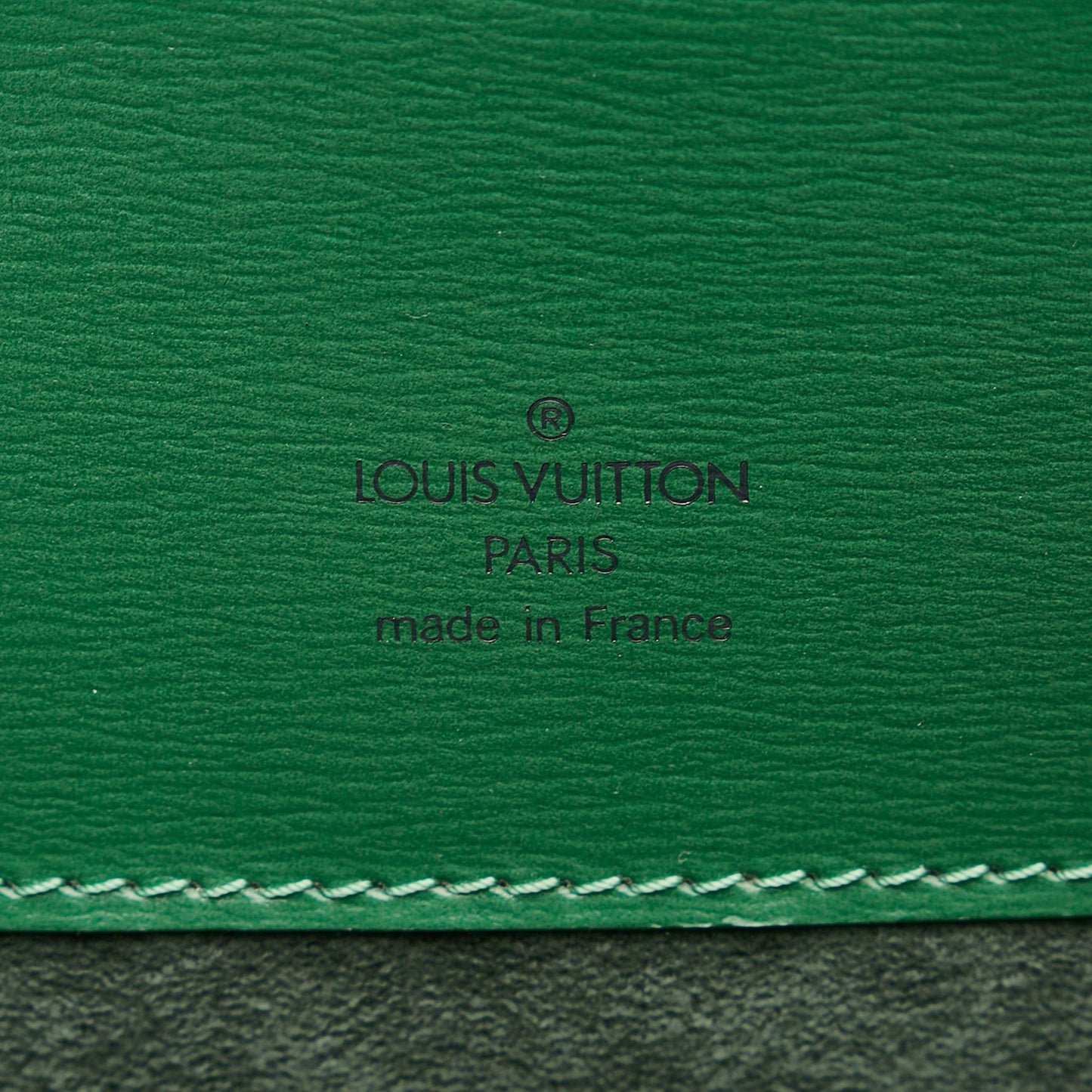 Louis Vuitton Epi Cluny (SHG-37053)