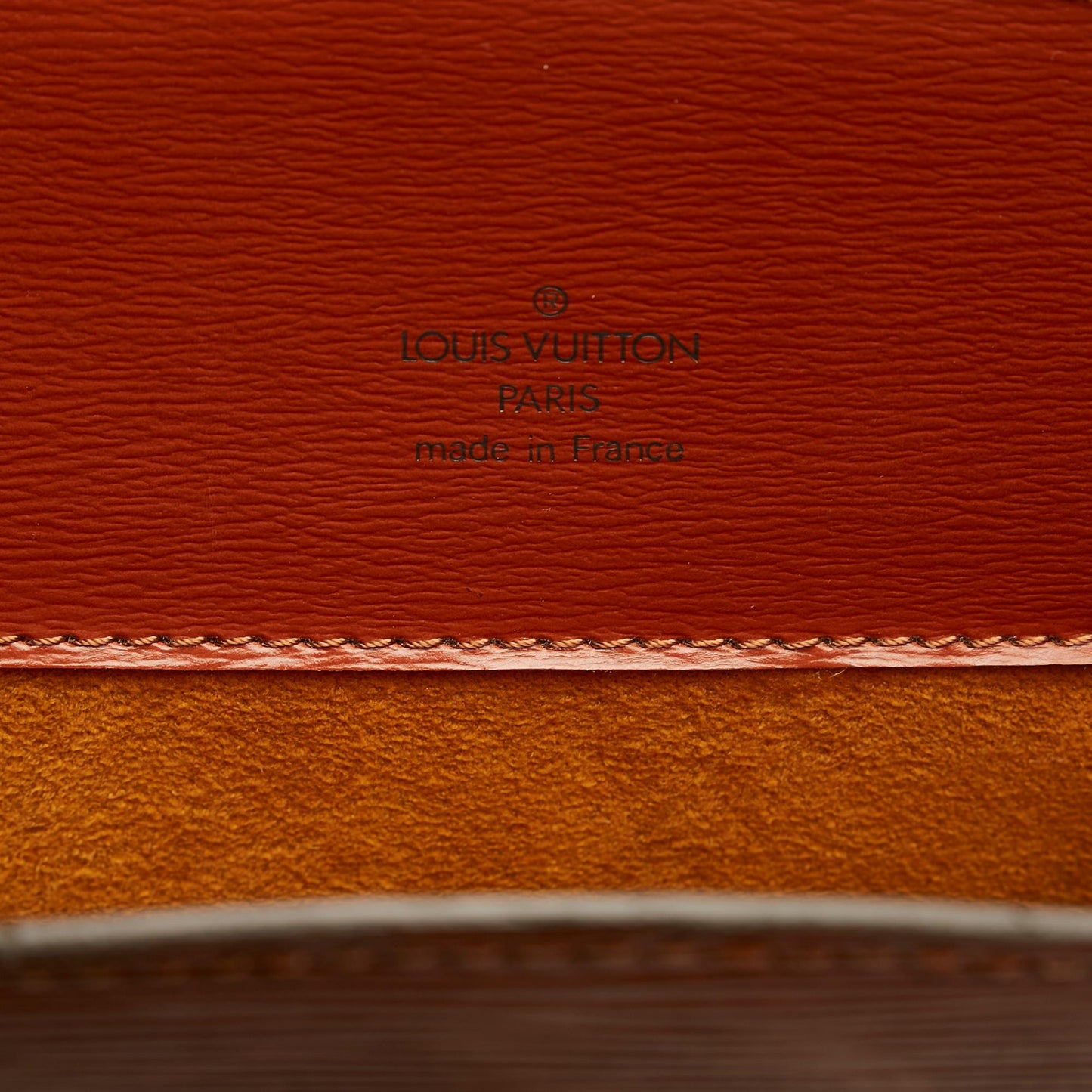 Louis Vuitton Epi Cluny (SHG-37966)