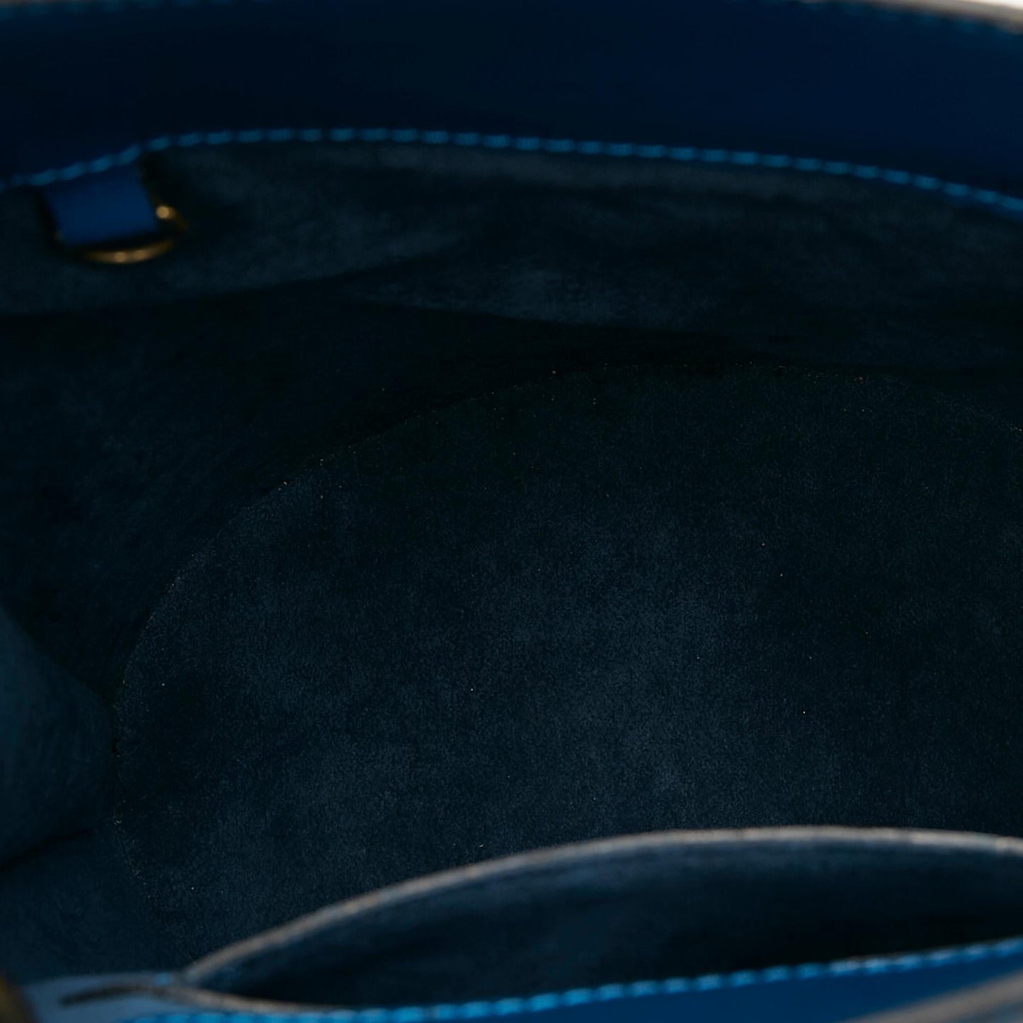 Louis Vuitton Epi Cluny (SHG-wtaxbJ)