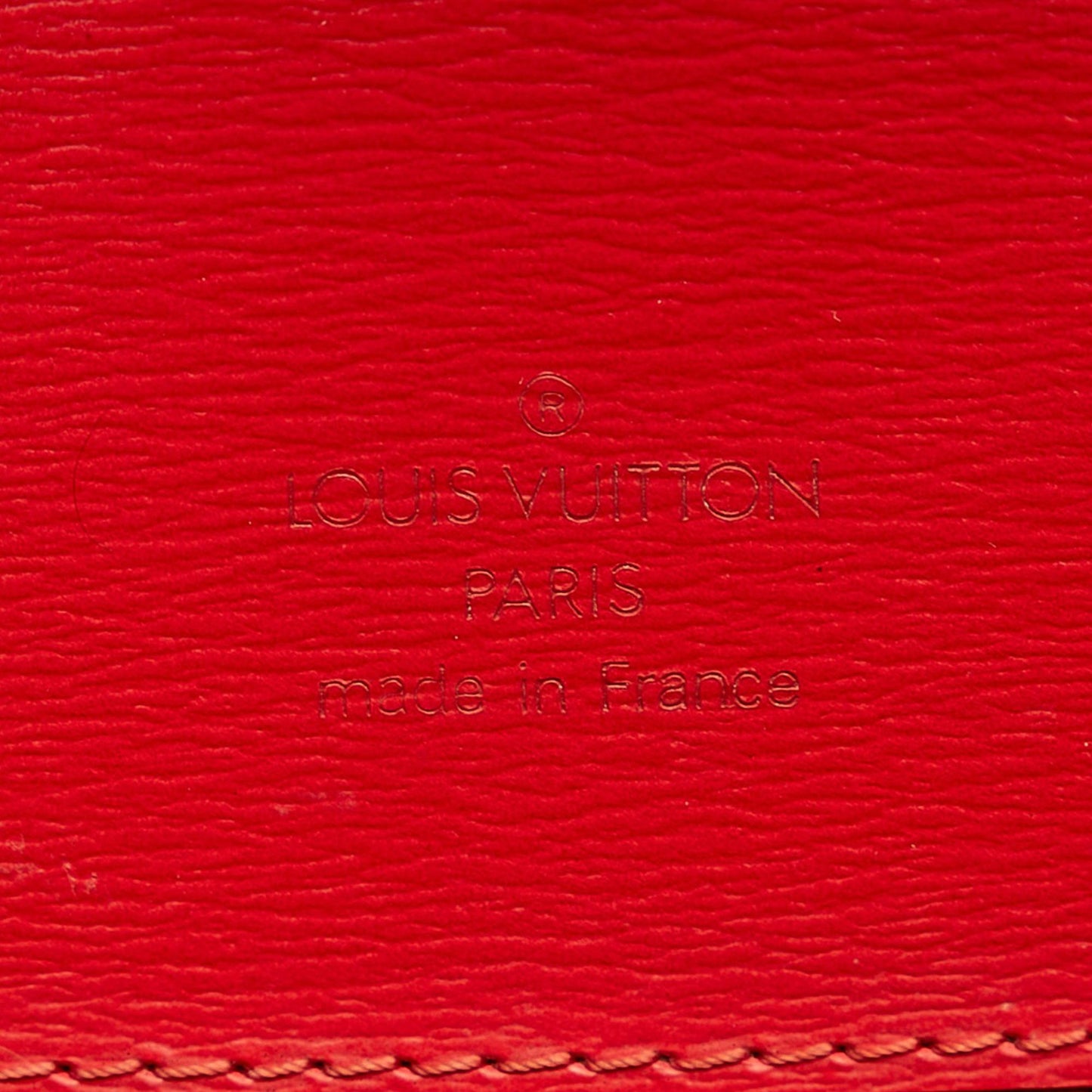 Louis Vuitton Epi Cluny (SHG-Py6lGx)