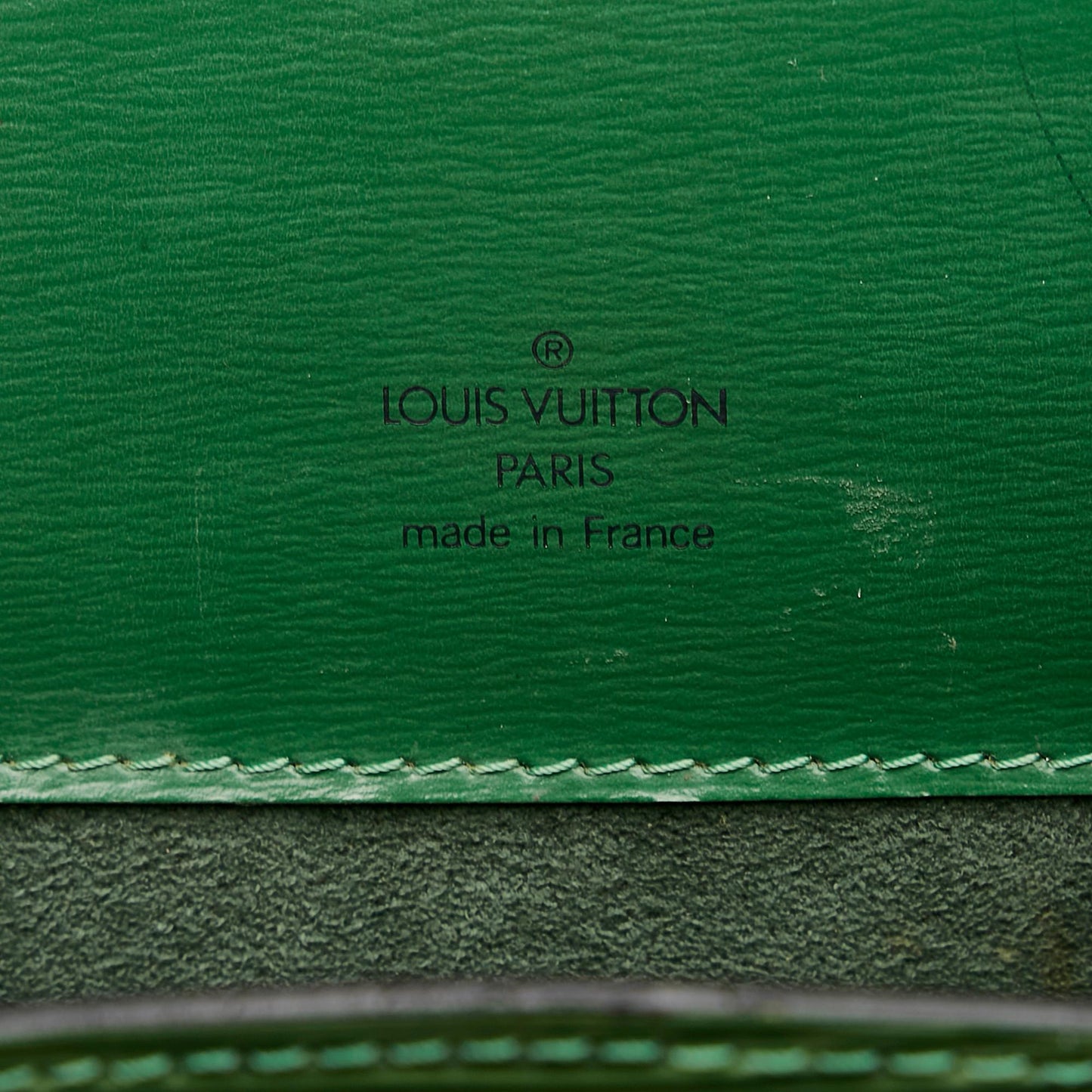 Louis Vuitton Epi Cluny (SHG-KmzweX)